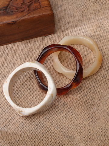 Vintage-Style Resin Bangle Set