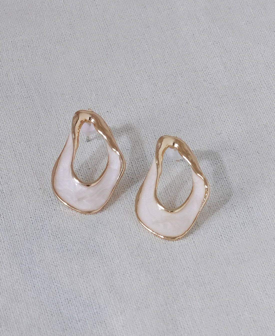Vintage style geometric enamel alloy earrings