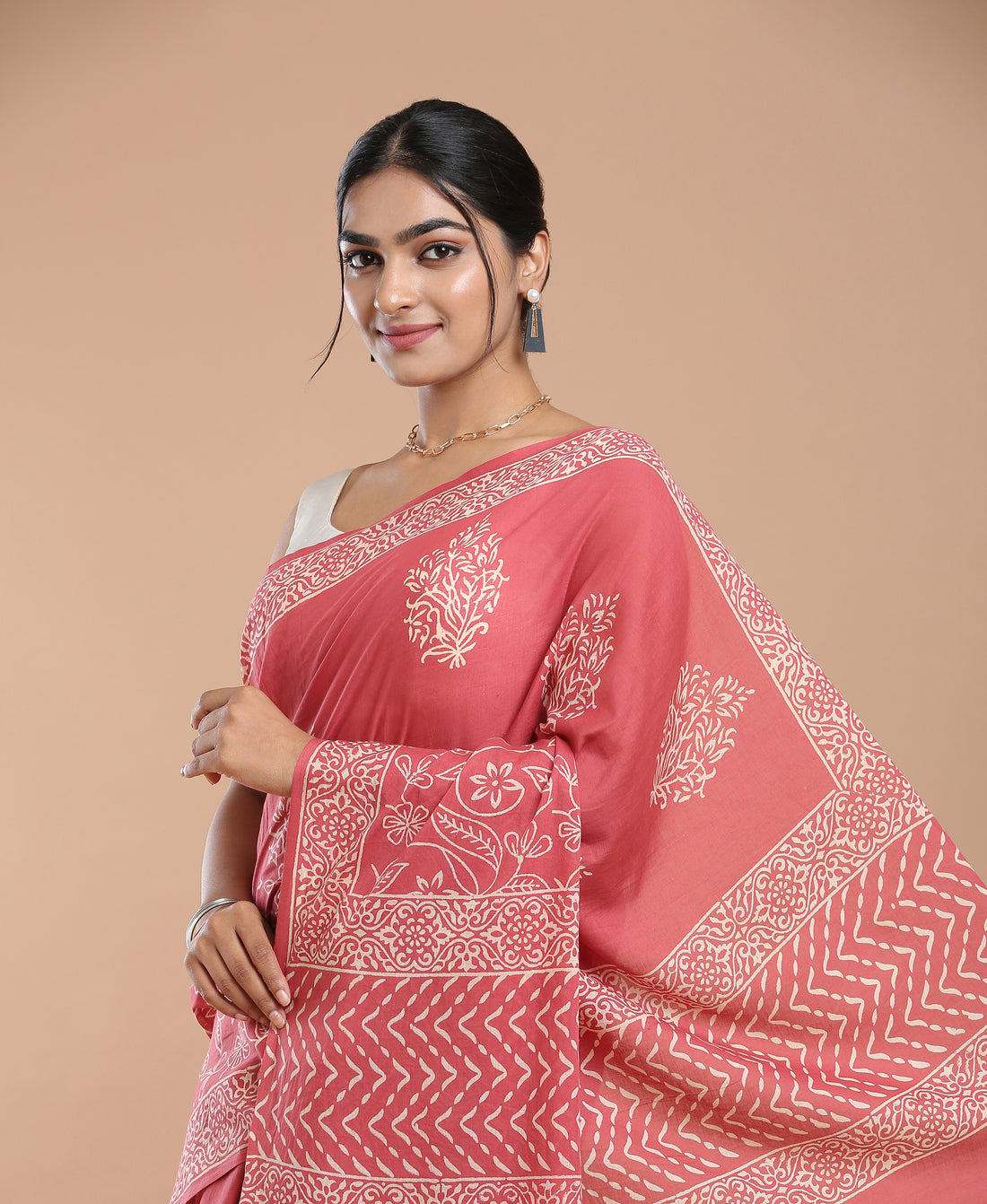 Salmon Pink Mulmul Cotton Dabu Print Saree