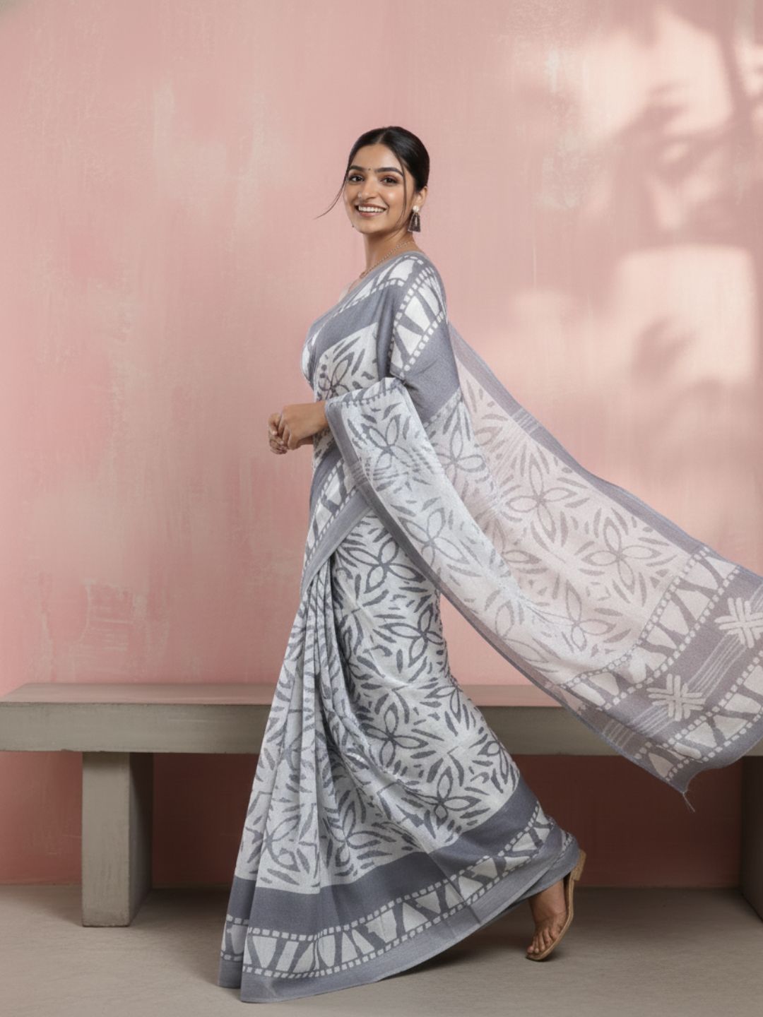 Linen Cotton Overlap Dabu Print Saree