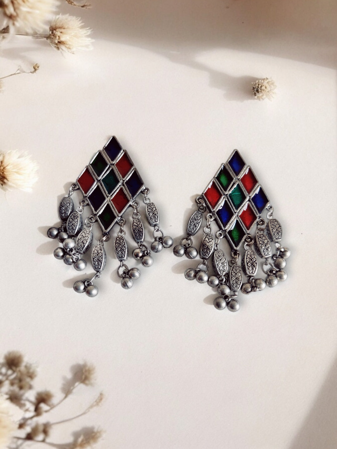 Niska Minimalist Ornate Earring Multi Colour