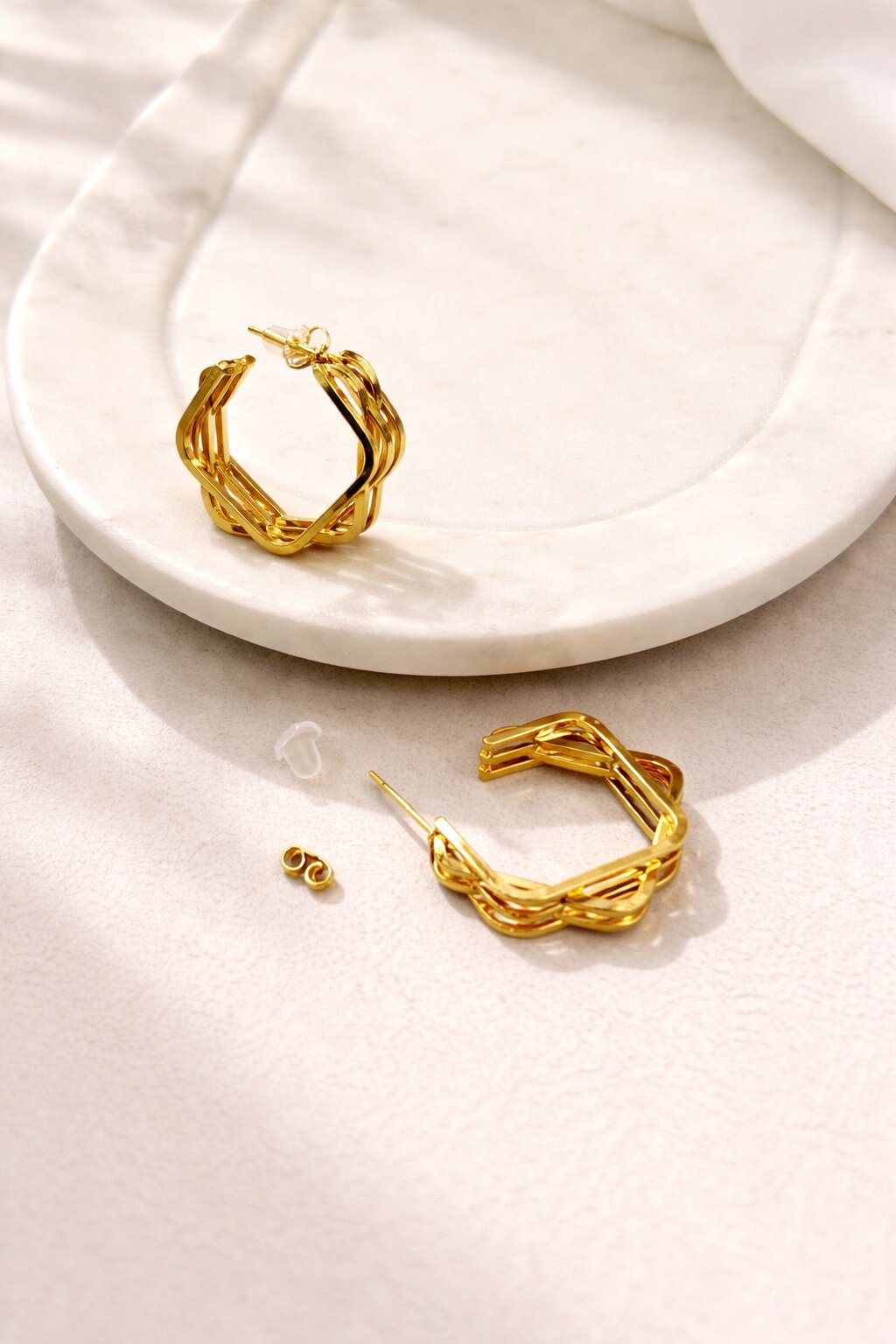 Gold-Plated Stainless Steel Tarnish-Free Waterproof Hoop Earrings