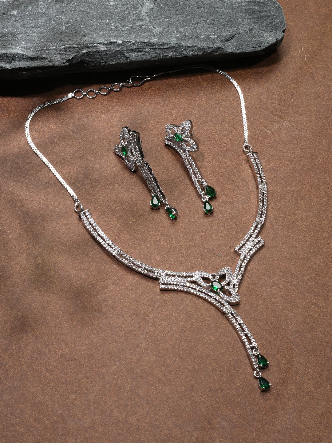 Niska Rhodium-Plated Brass Green Sapphire & White Cubic Zirconia Studded Necklace Set