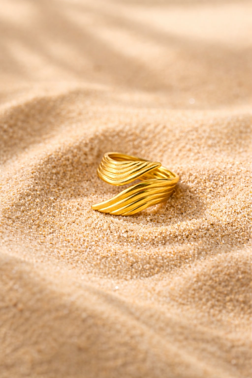 Niska Golden Wave Demi-Fine Ring