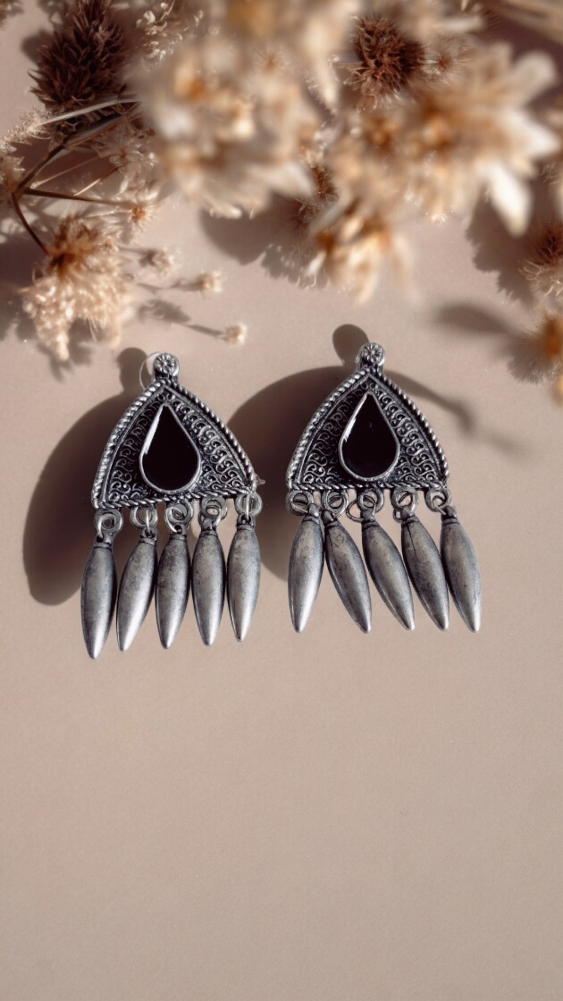 Niska Modest Statement Earring Set of Two