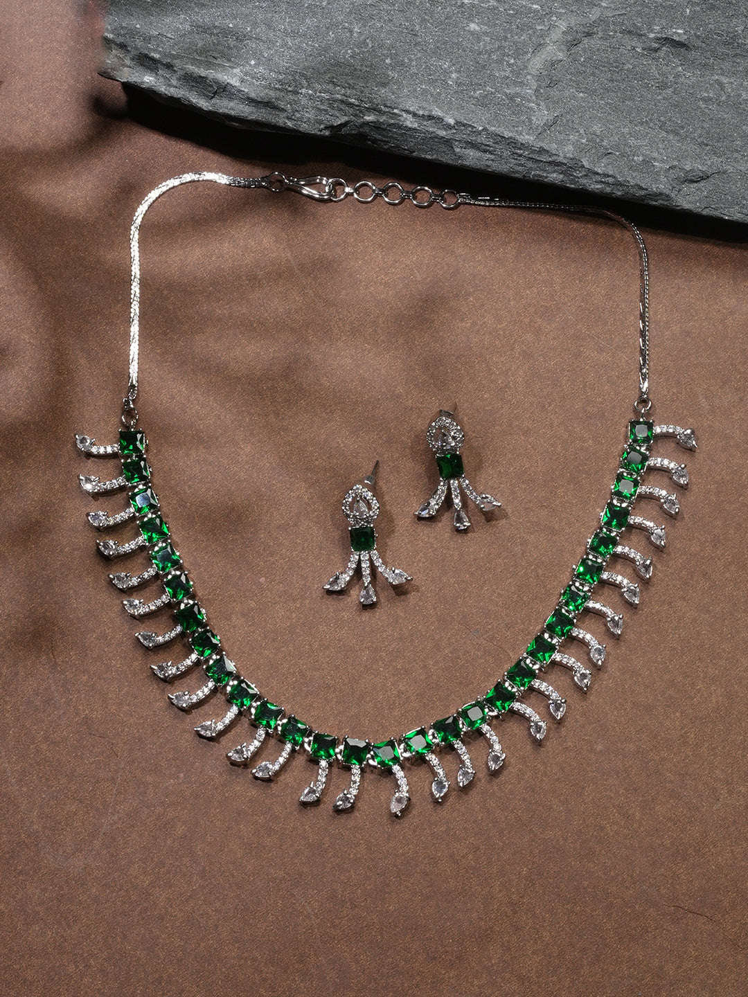Niska Rhodium-Plated Brass Green Sapphire & White Cubic Zirconia Studded Necklace Set