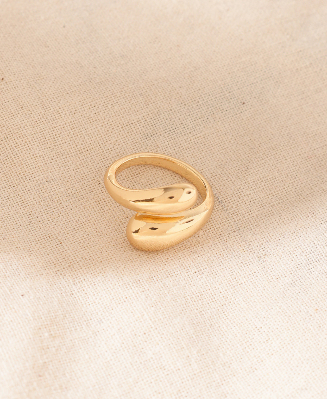 Gleam Aura Anti Tarnish Stacking Ring