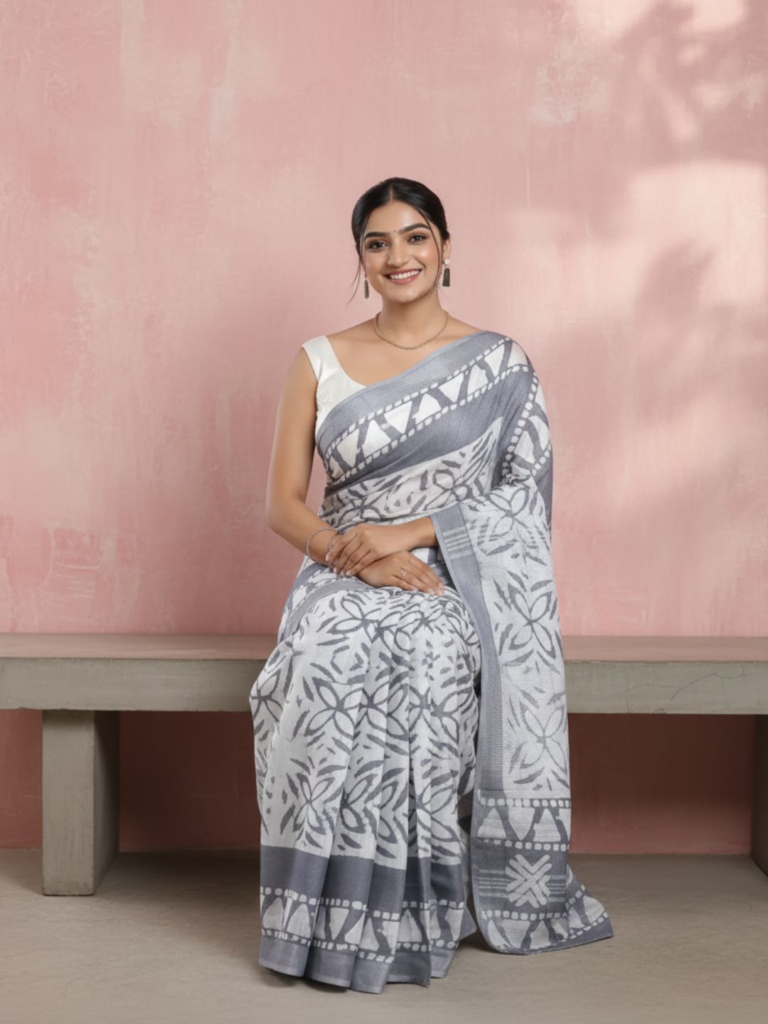 Linen Cotton Overlap Dabu Print Saree