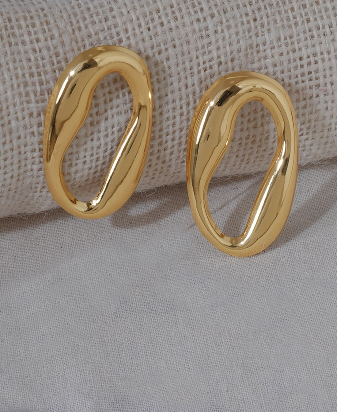 Oval Plating Anti Tarnish Ear Studs