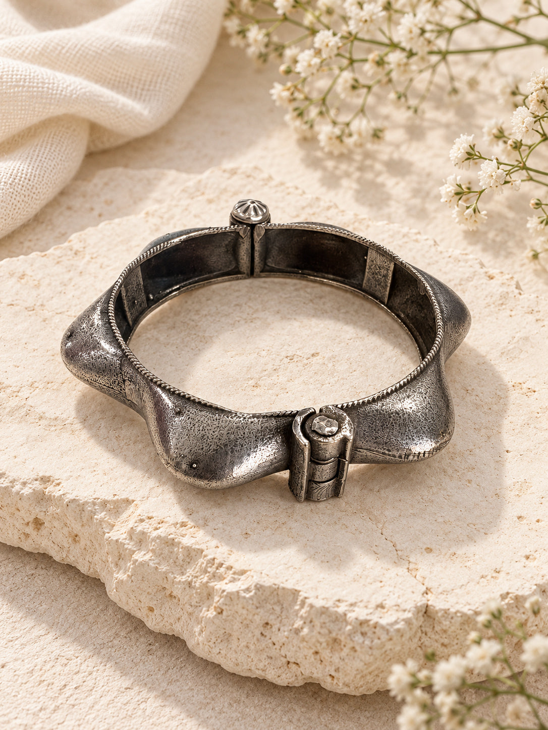 Niska oxidized silver-tone scalloped bangle replica view 2