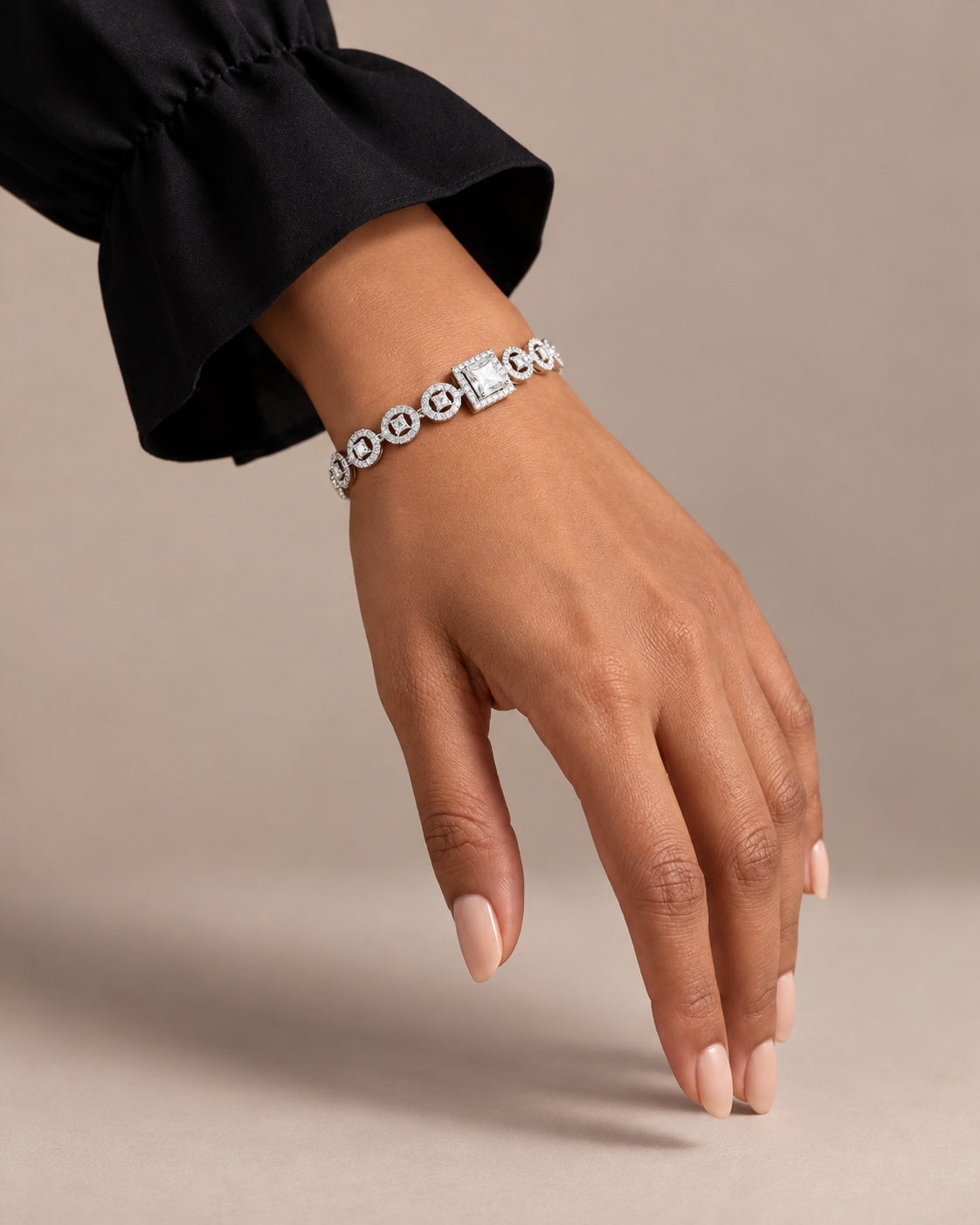 BR26N20031 bracelet on model