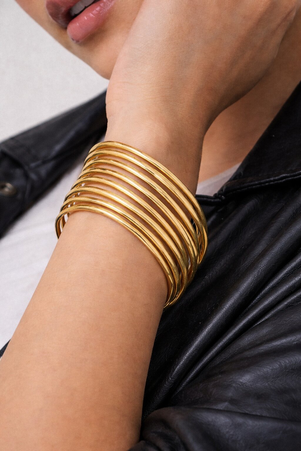 Ethnic Style Rhombus Twist Anti Tarnish Women's 9 pcs Bangle Set (Copy)