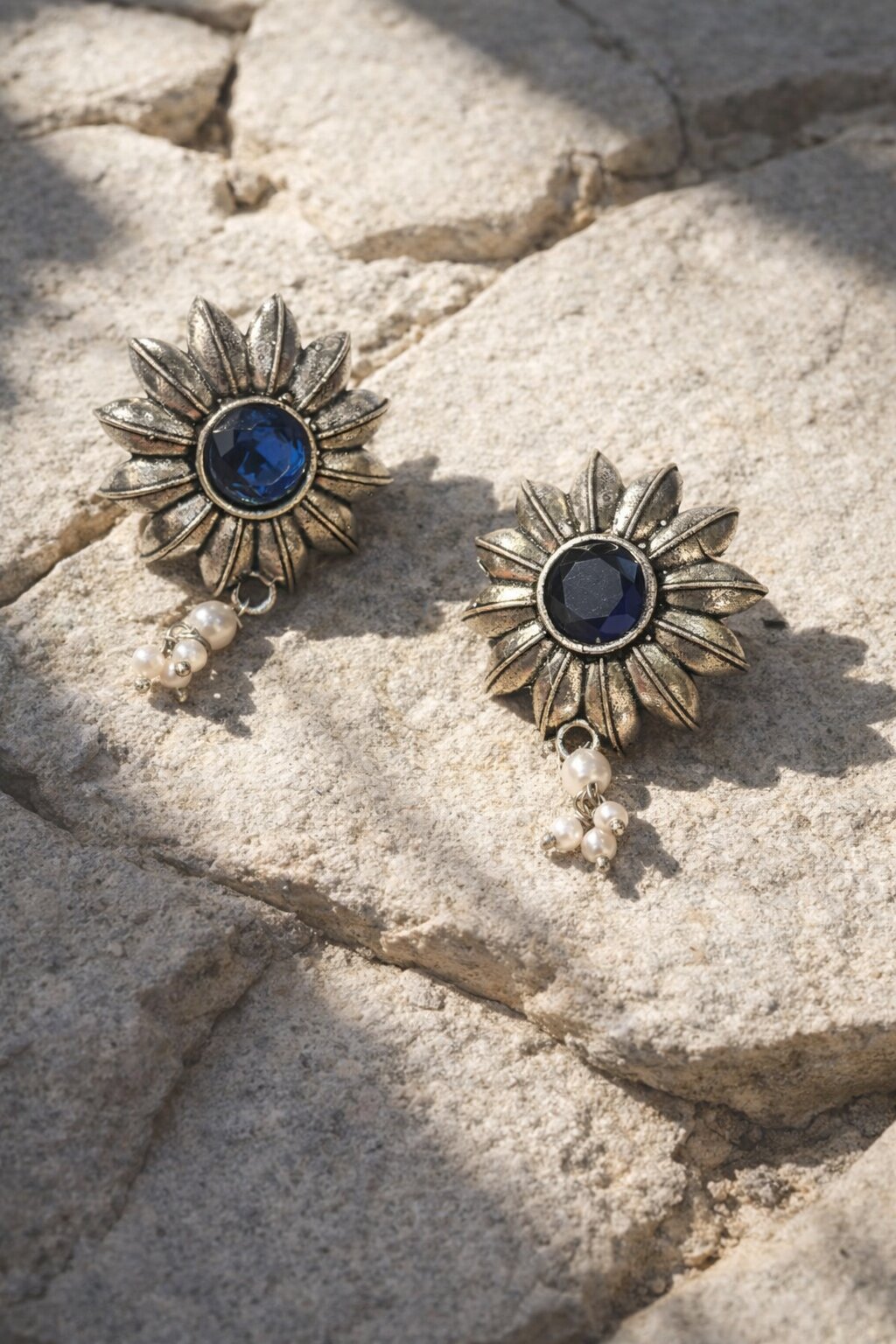 Niska Ziya Silver Earrings