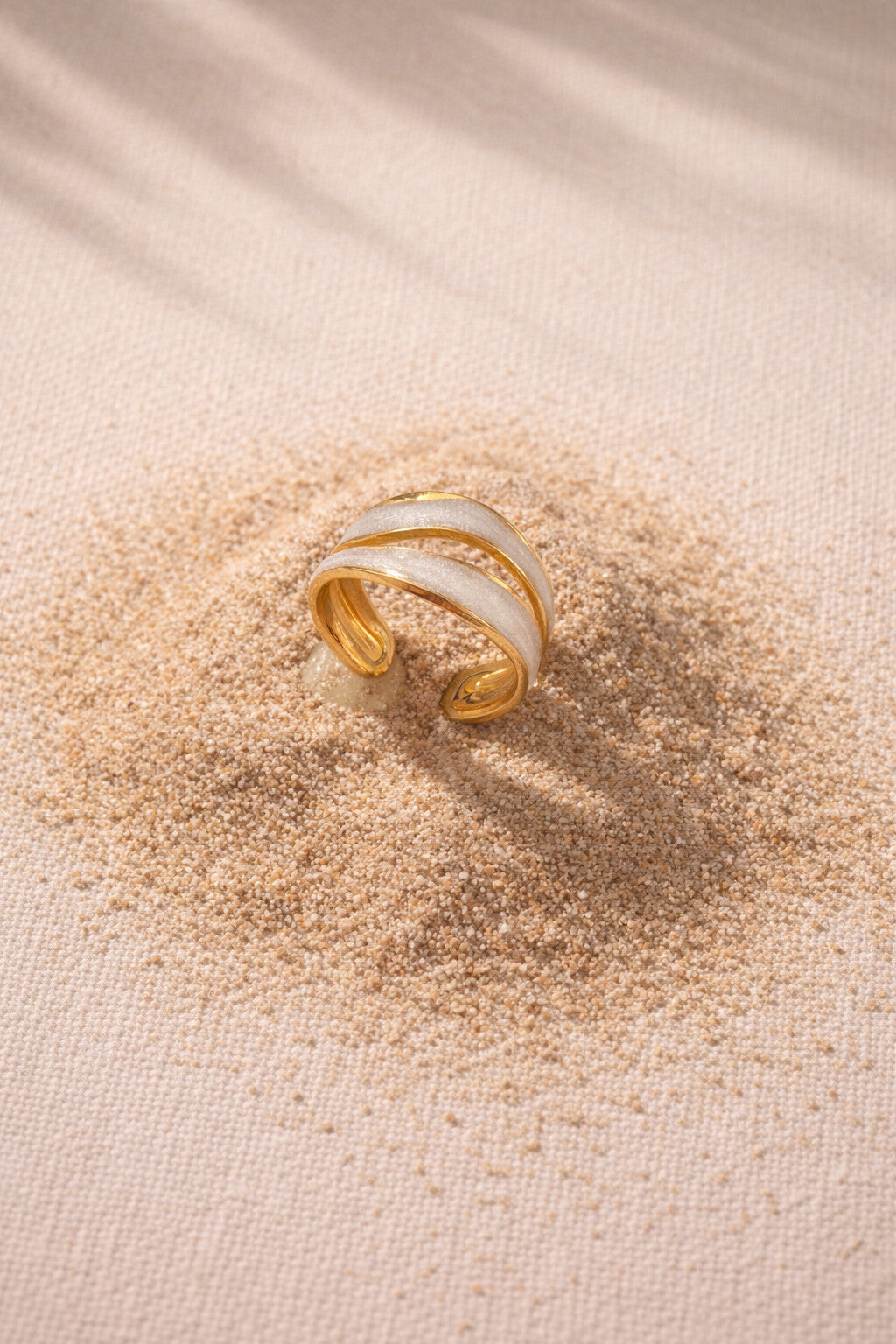 Niska Serene Duo-Tone Anti Tarnish Layer Ring