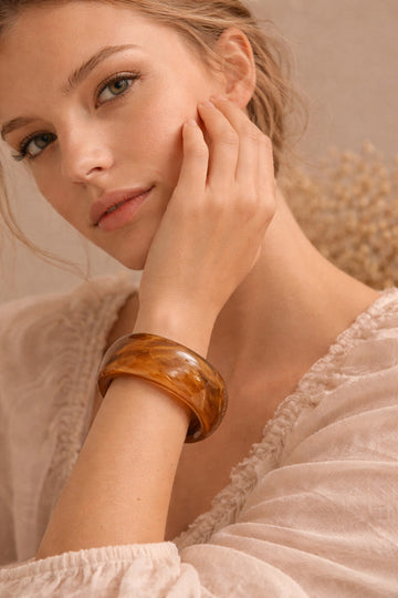 Niska Rasin Square Shaped Bangle