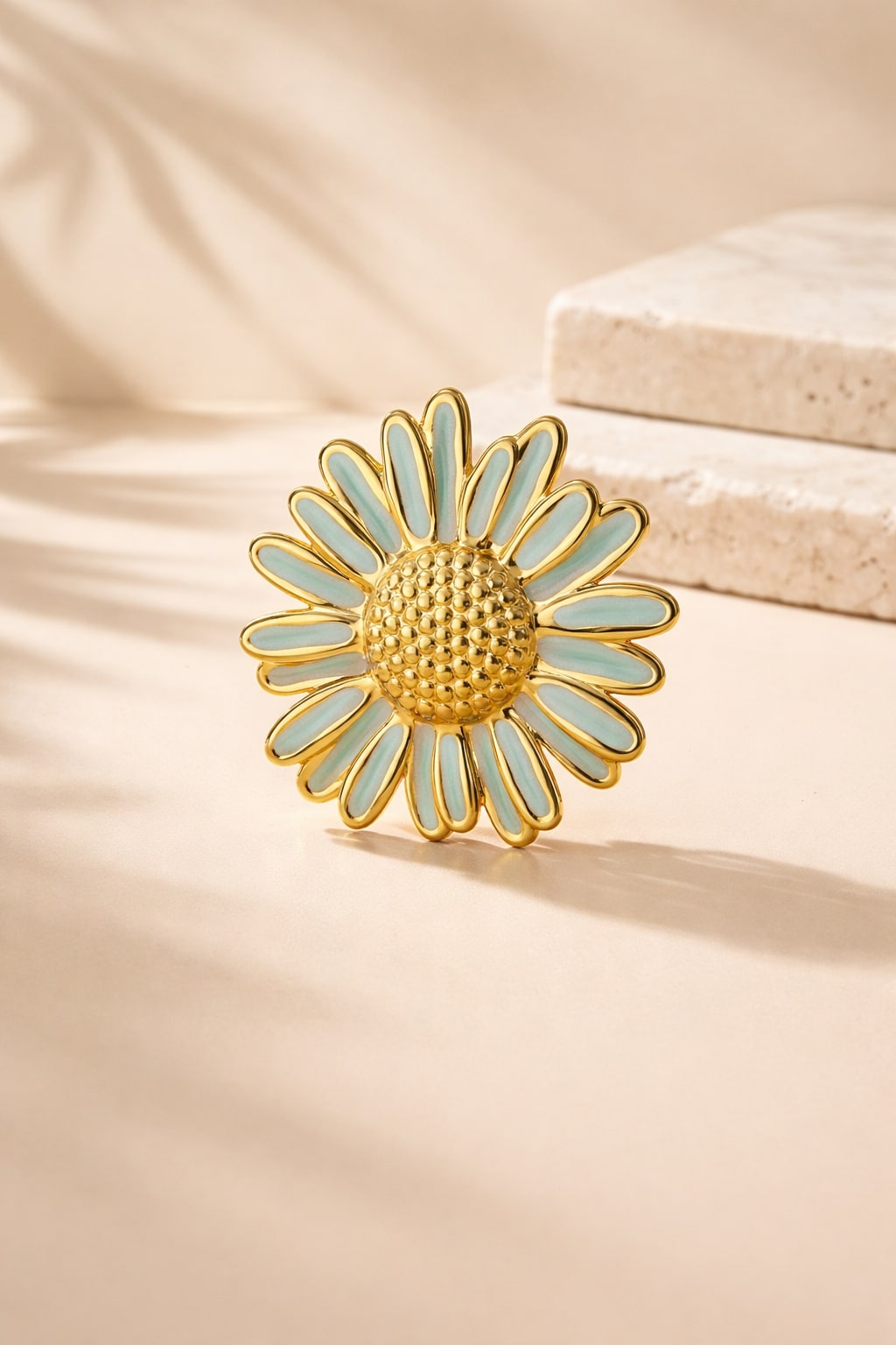 Niska Daisy Green Open Ring