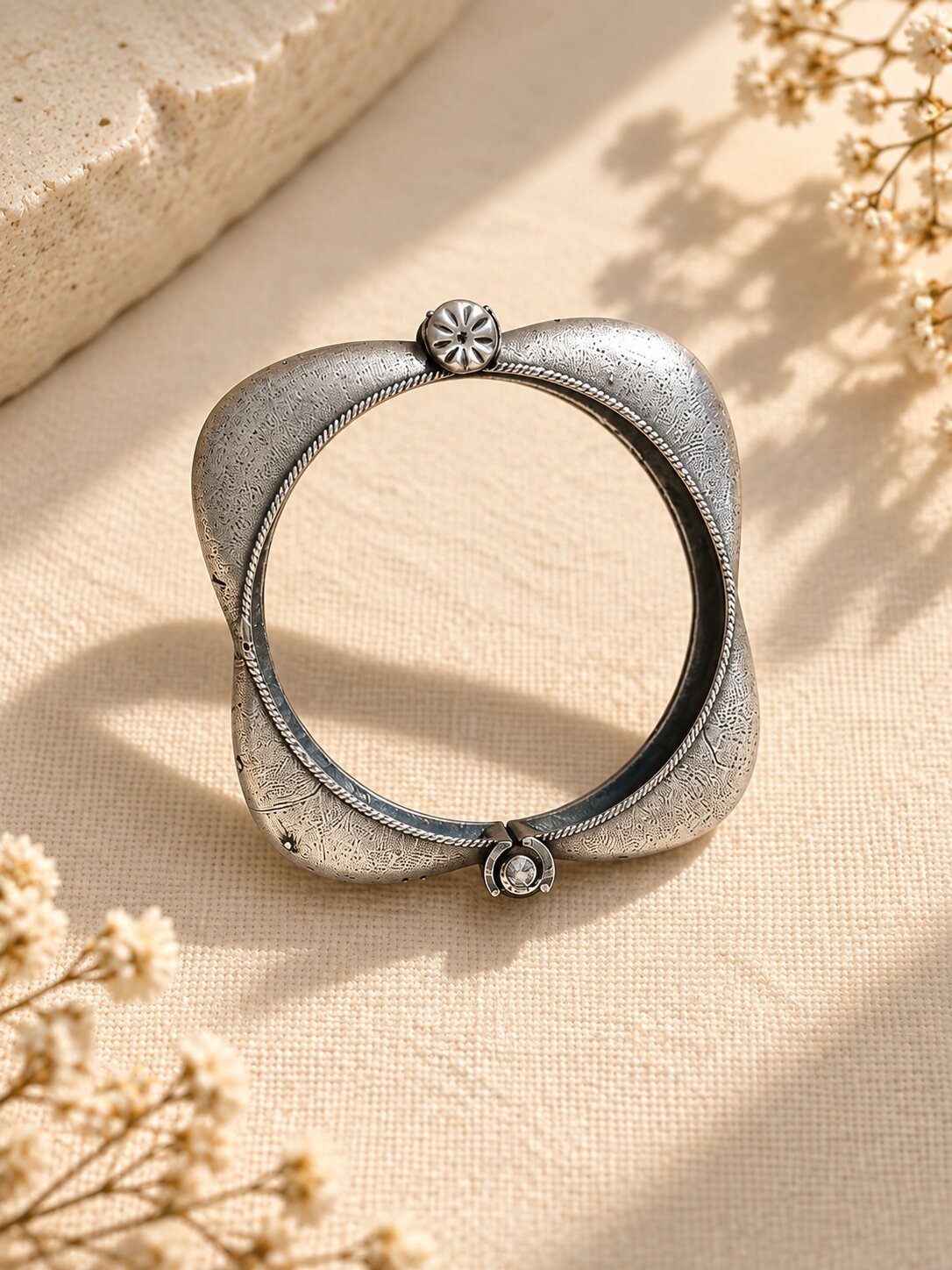 Antique Silver Sculpted Bangle