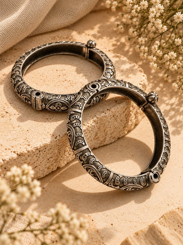 Heritage Paisley Bangles