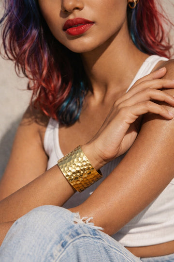 Niska Bold Bend 18K Gold Plated Anti Tarnish Cuff Bracelet