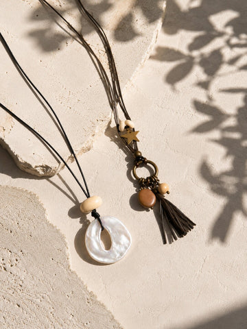 Minimalist Oval Pendant Necklace for Women