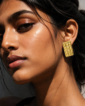 Guided Glory: Radiant Push Earrings