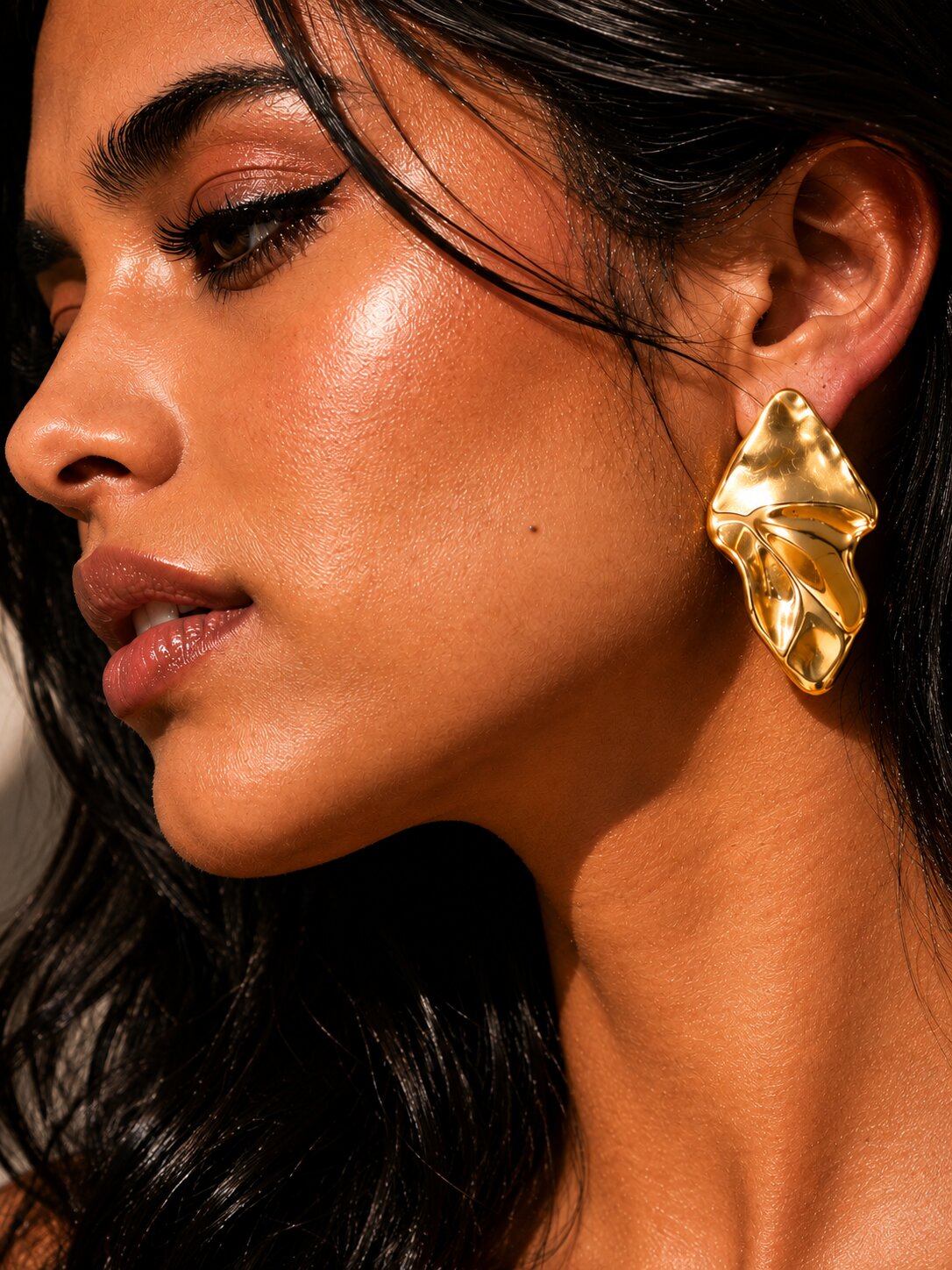 Niska Anti-Tarnish Luxe Hoops