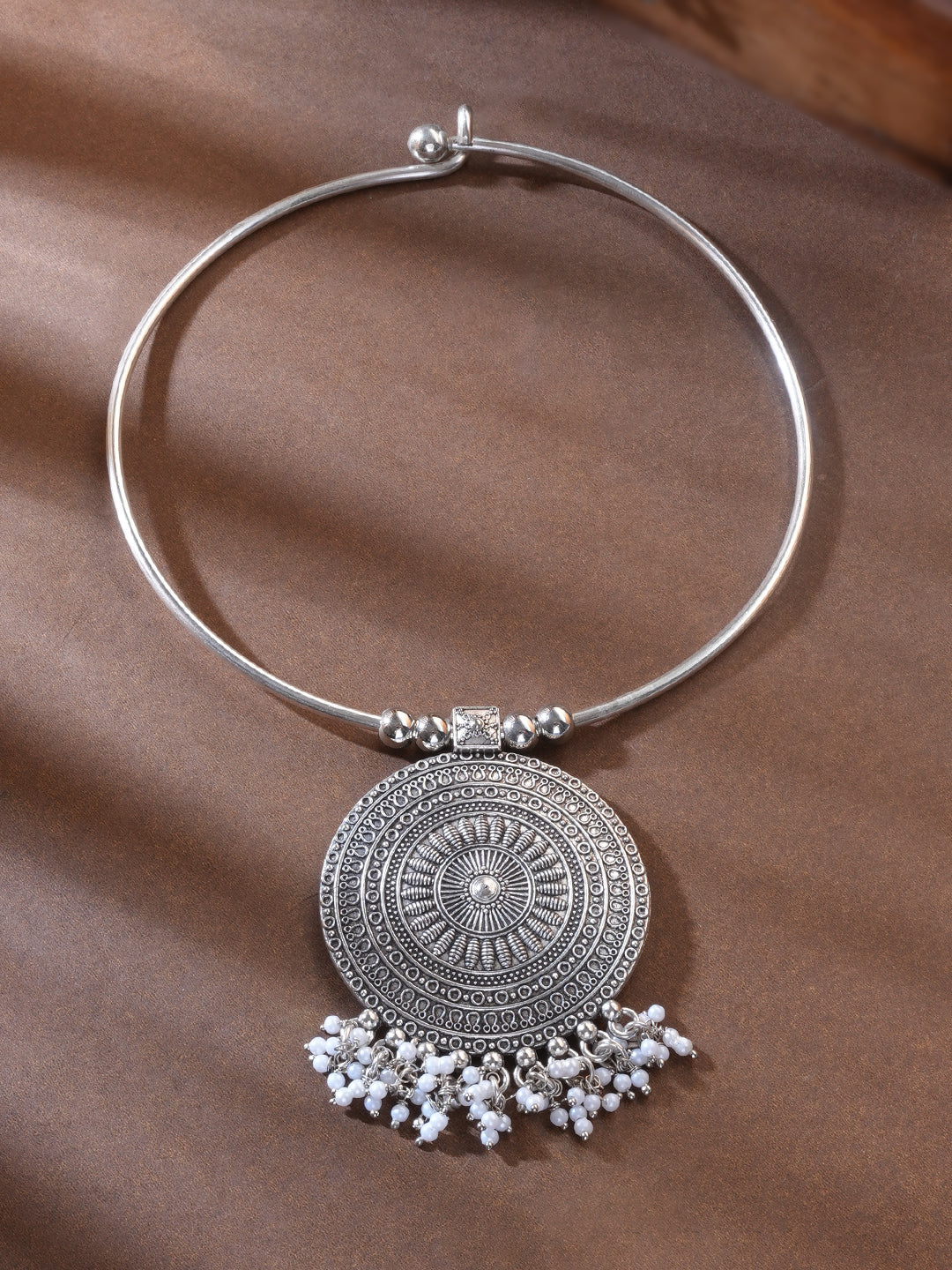 Divya Silver Necklace