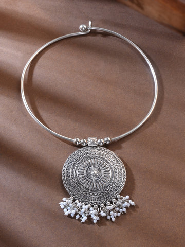 Divya Silver Necklace
