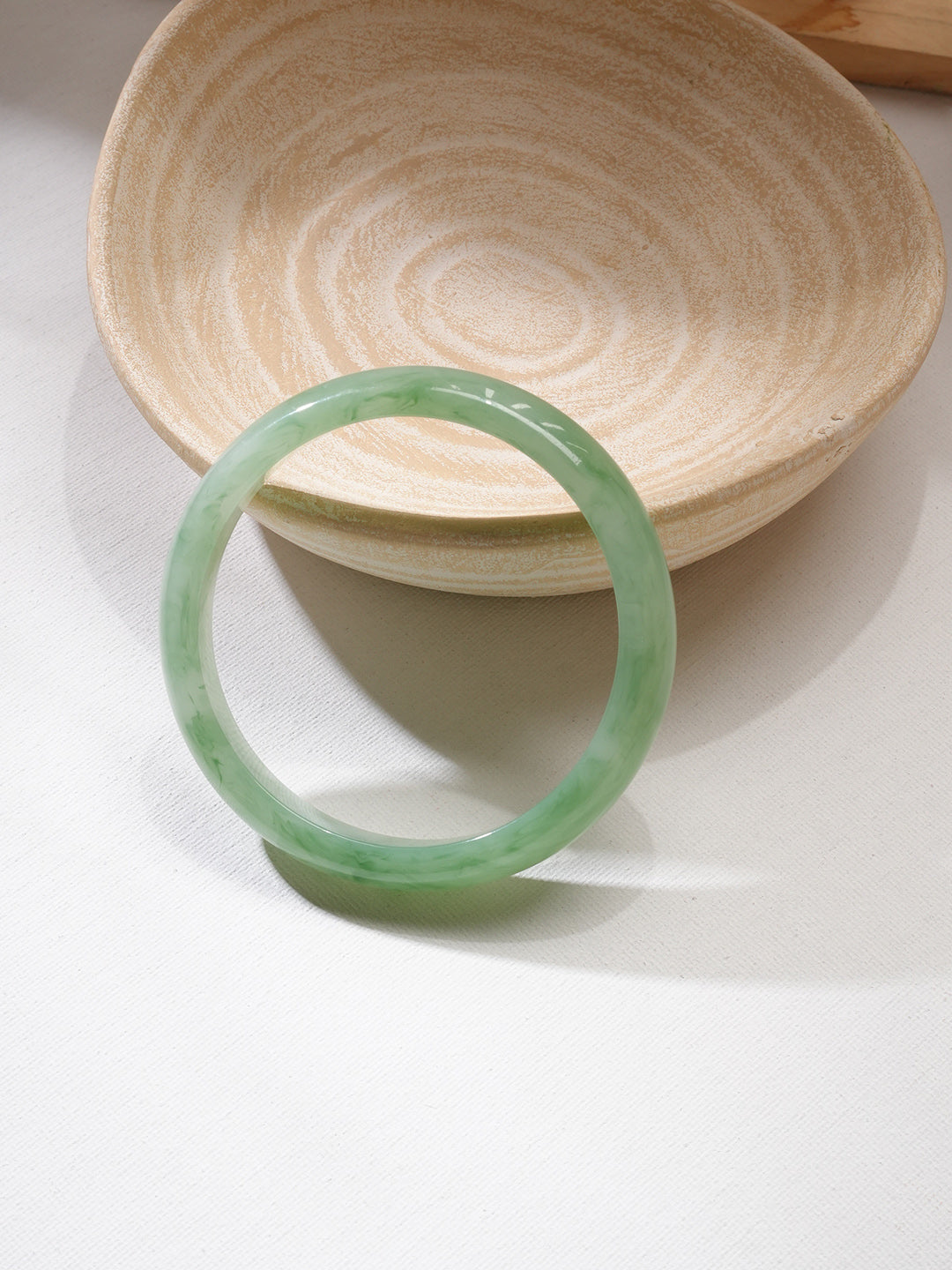 Niska Verdant Glow Polished Bangle
