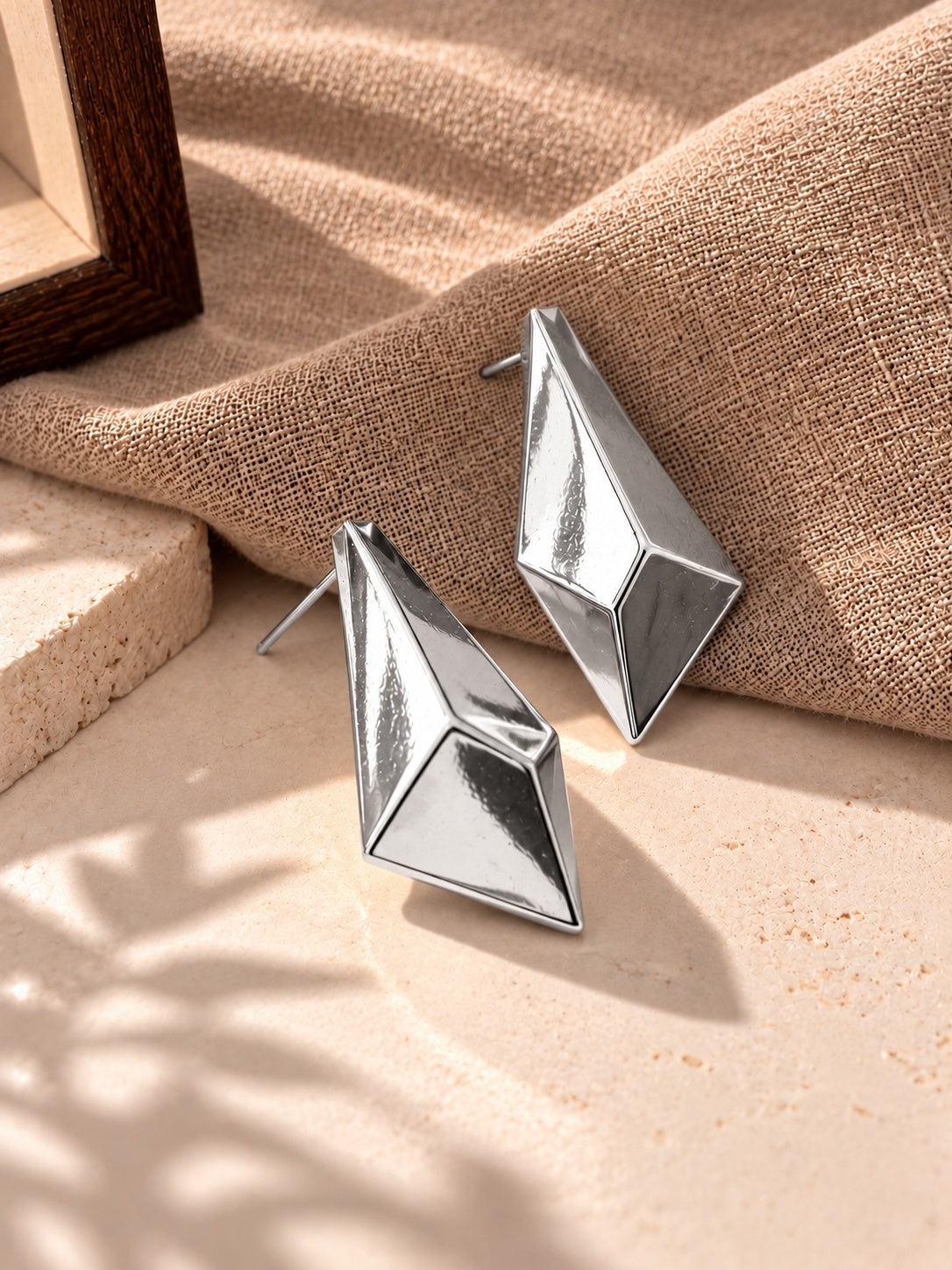 Niska silver geometric statement earrings, product angle 1