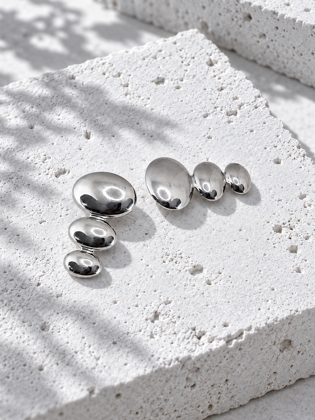 Niska silver-tone Resin graduated oval drop earrings — view 9