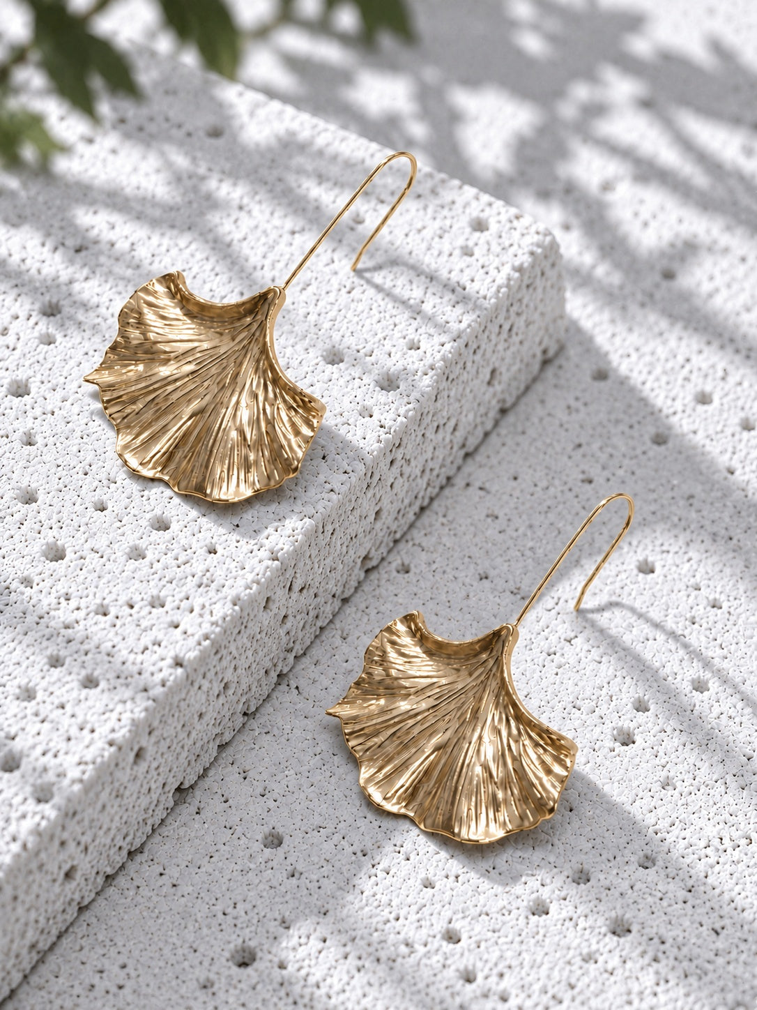 Niska gold-tone ginkgo leaf Resin earrings product view 9