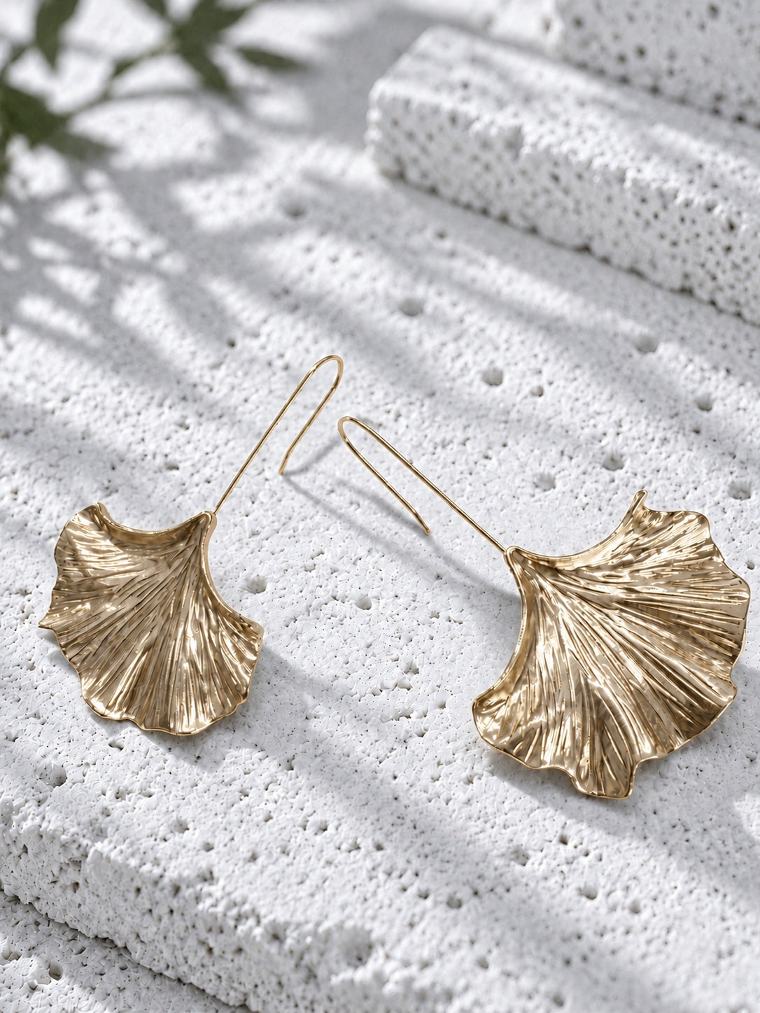 Niska gold-tone ginkgo leaf Resin earrings product view 8
