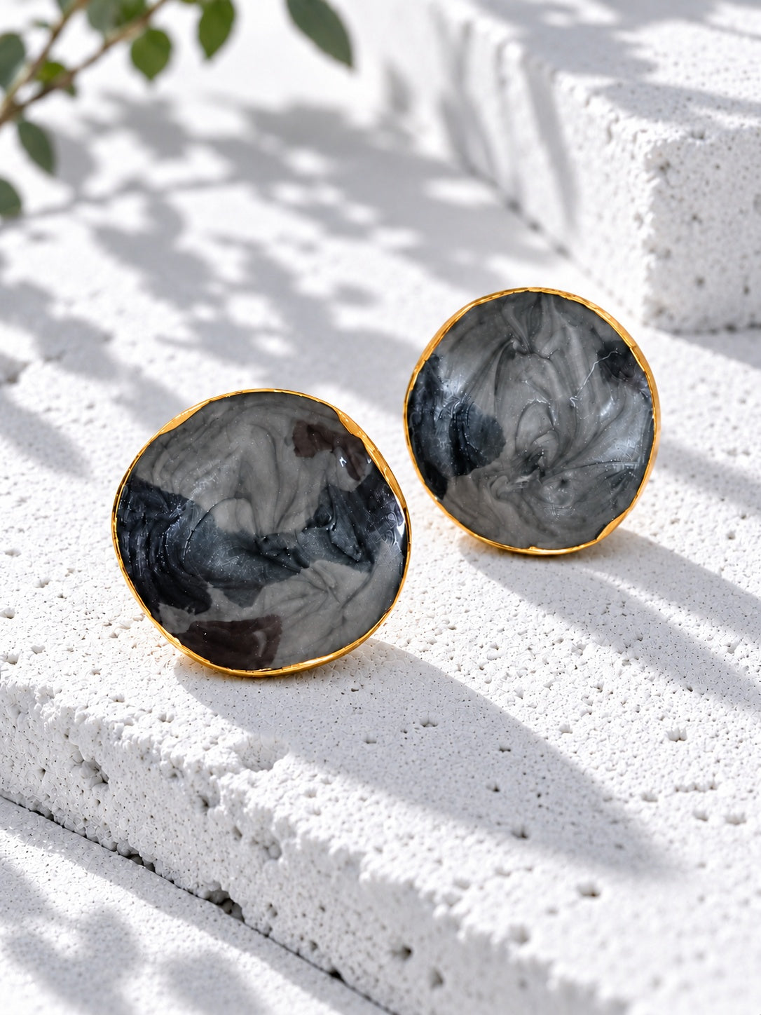 Niska grey marbled Resin earrings – product view 7