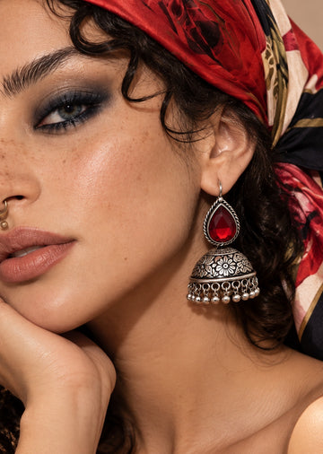 Monalisa oxidized jhumka worn on model