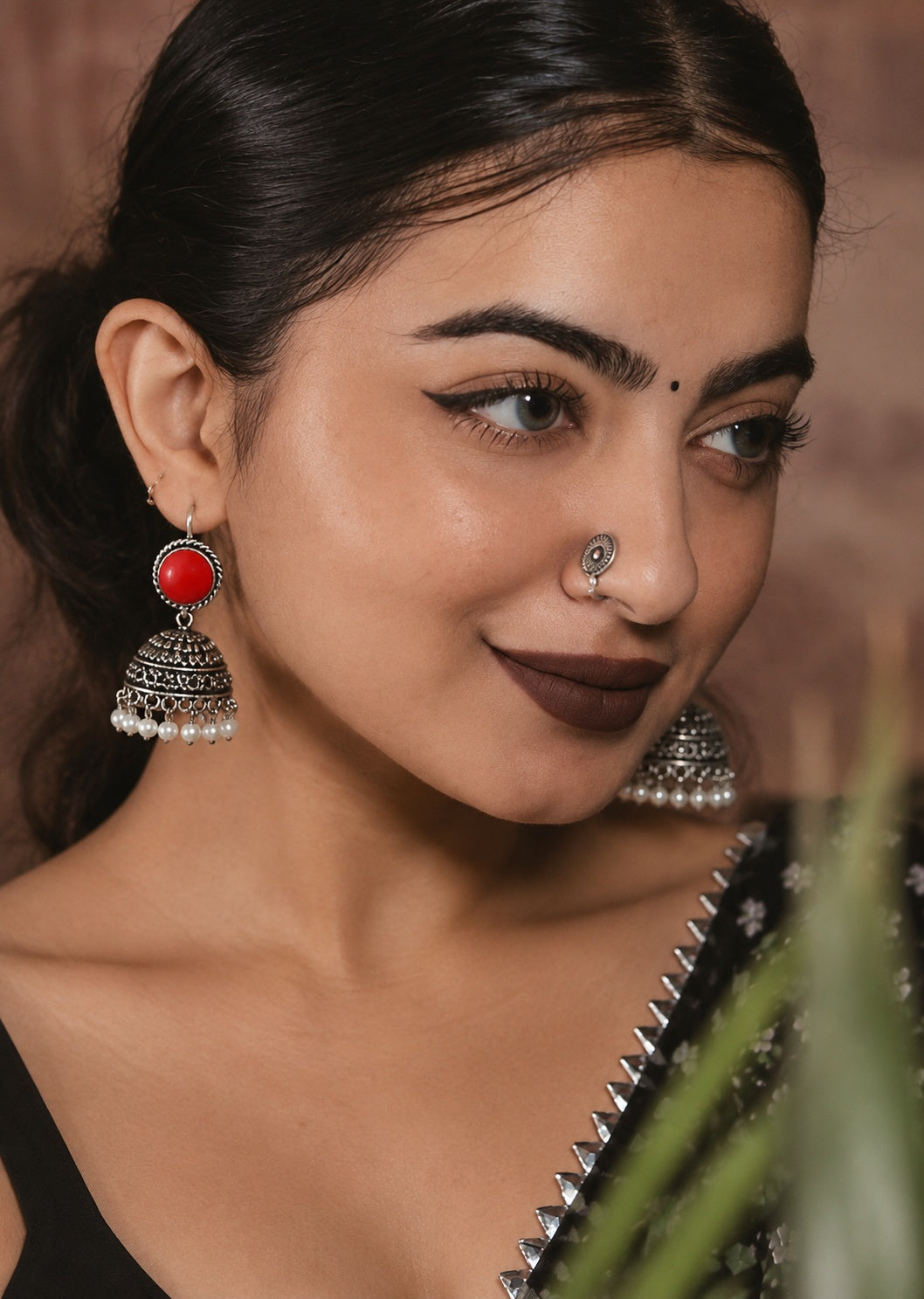 Monalisa red stone oxidised silver jhumka earrings
