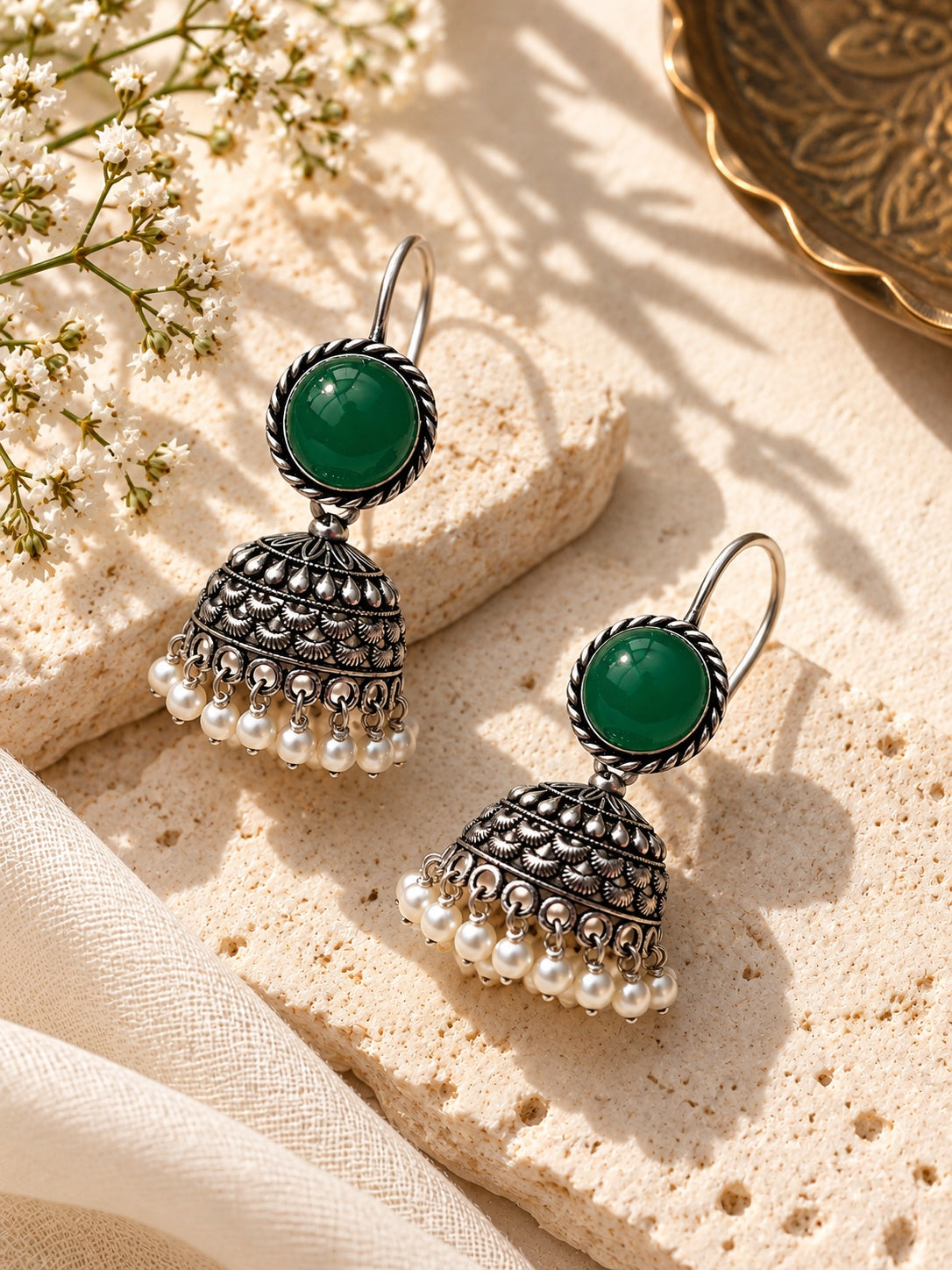 Monalisa green stone oxidised silver jhumka earring