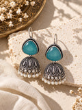 ER26N10356 Monalisa Stone Silver Replica Jhumka flat lay