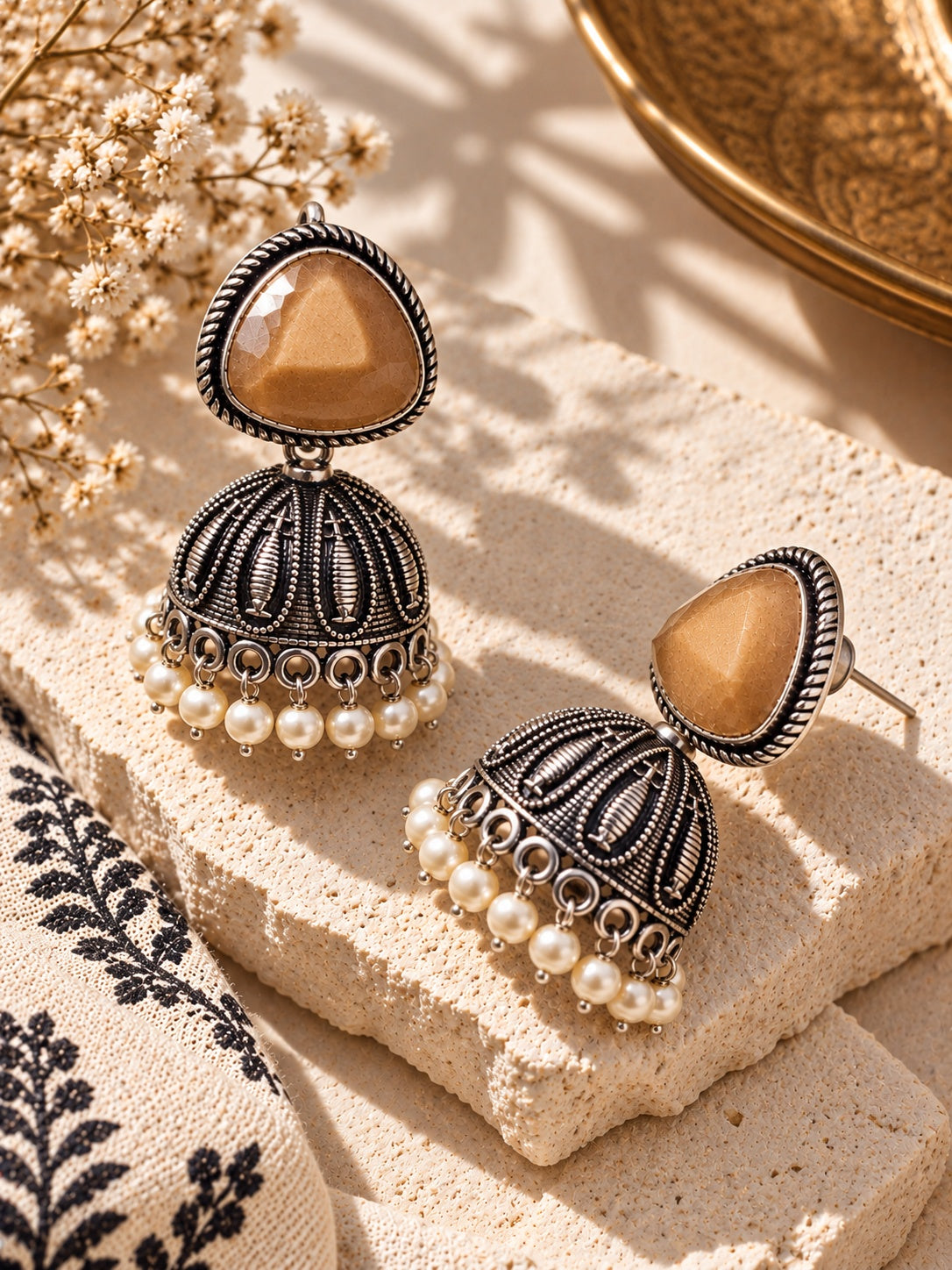 Monalisa Stone Silver Replica Jhumka Earrings styled shot