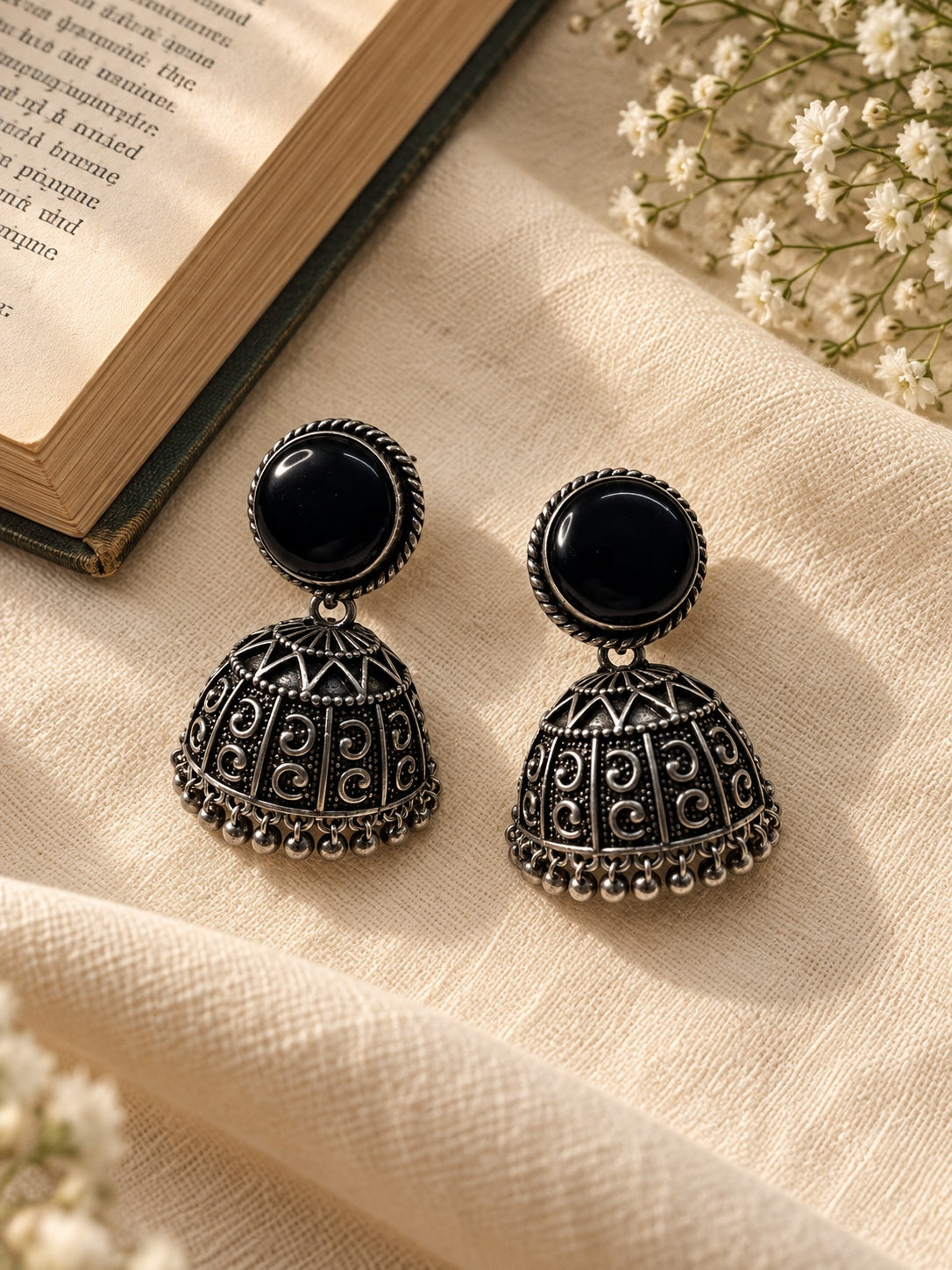 Niska black Monalisa Stone Silver replica jhumka earring model close-up