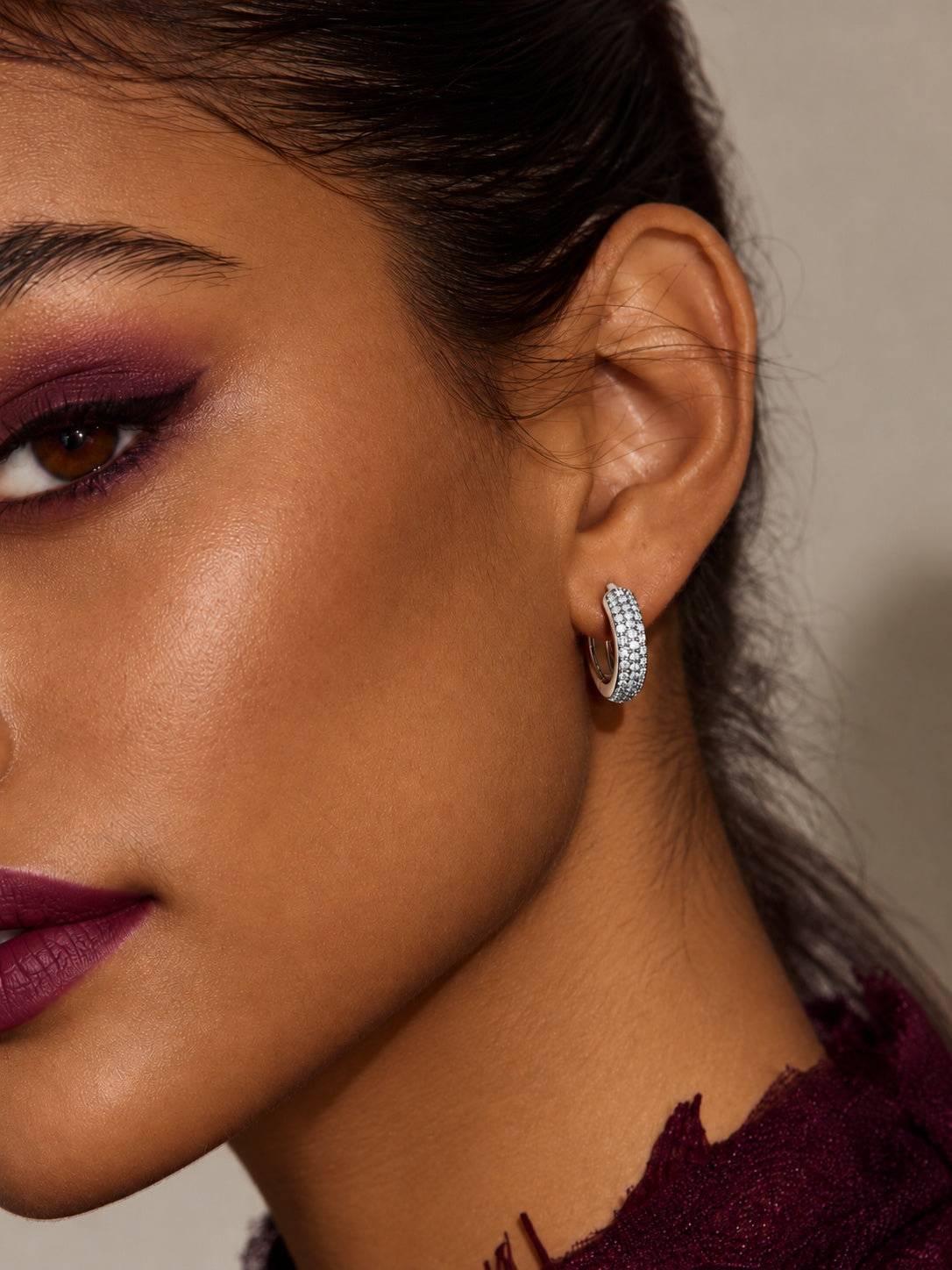 Niska AD Stone Silver Replica Hoop Earring worn by model