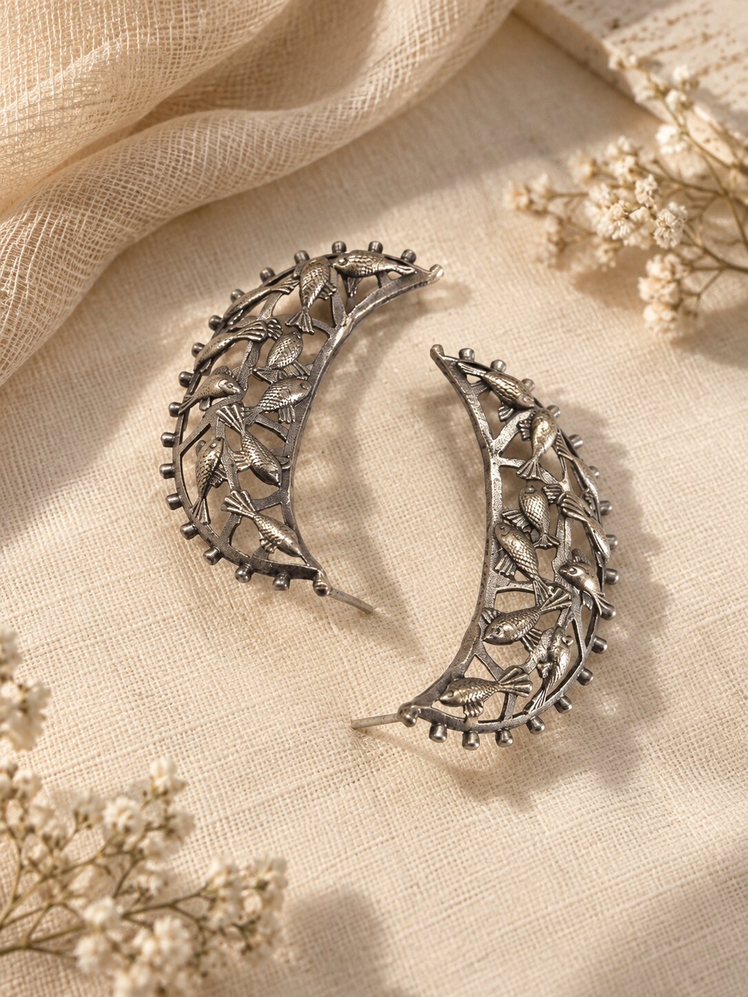 Oxidized Silver Fish Motif Crescent Ear Cuff Earrings