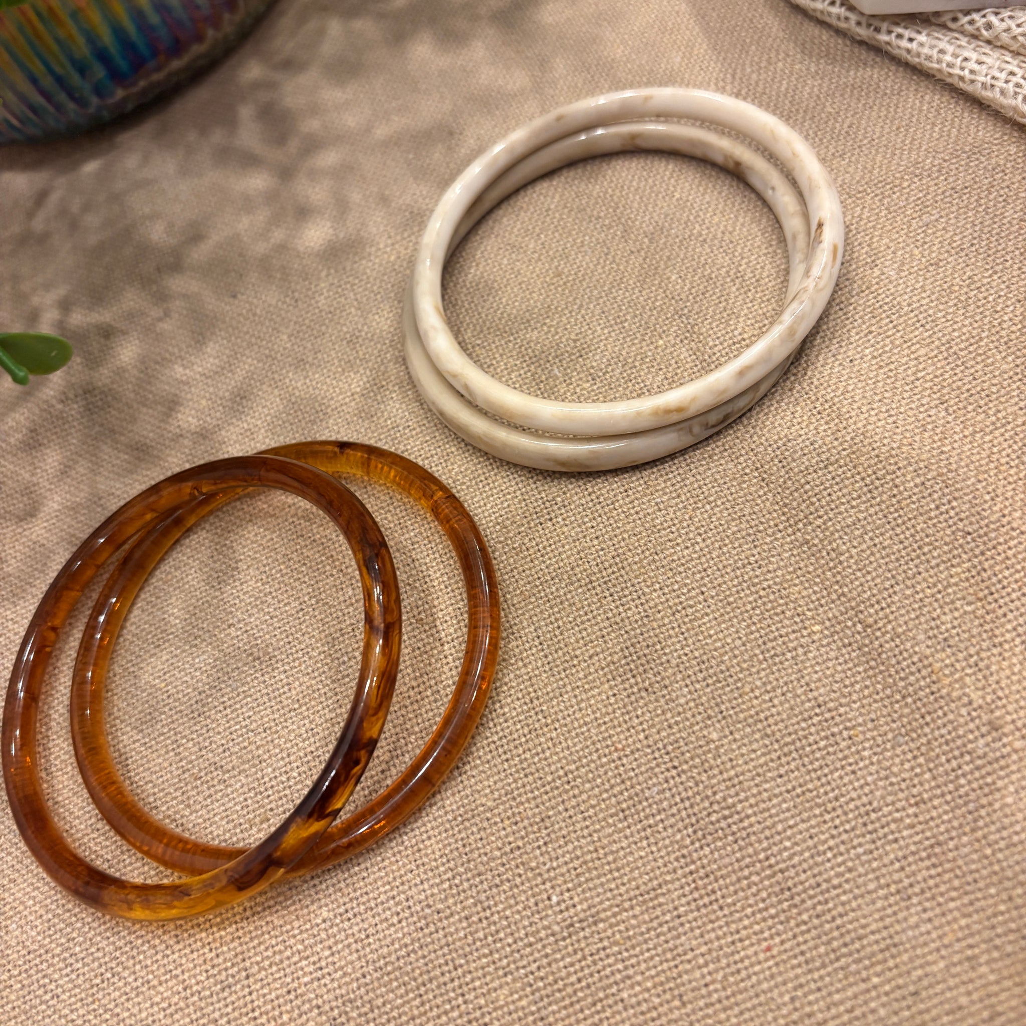 White & Brown Retro Solid Acrylic Bangle Pack of 4