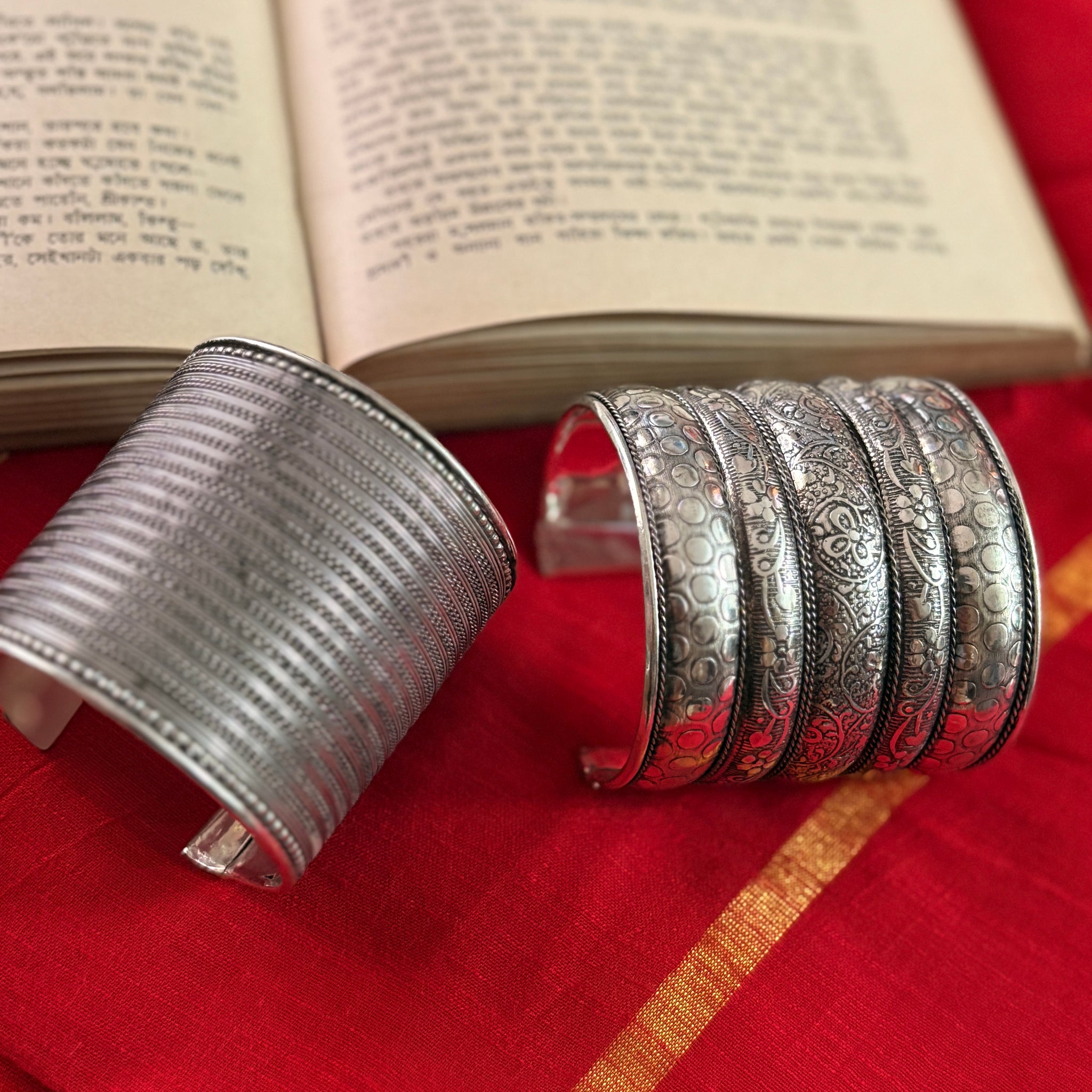 Aliaa Stacked Bracelet Set