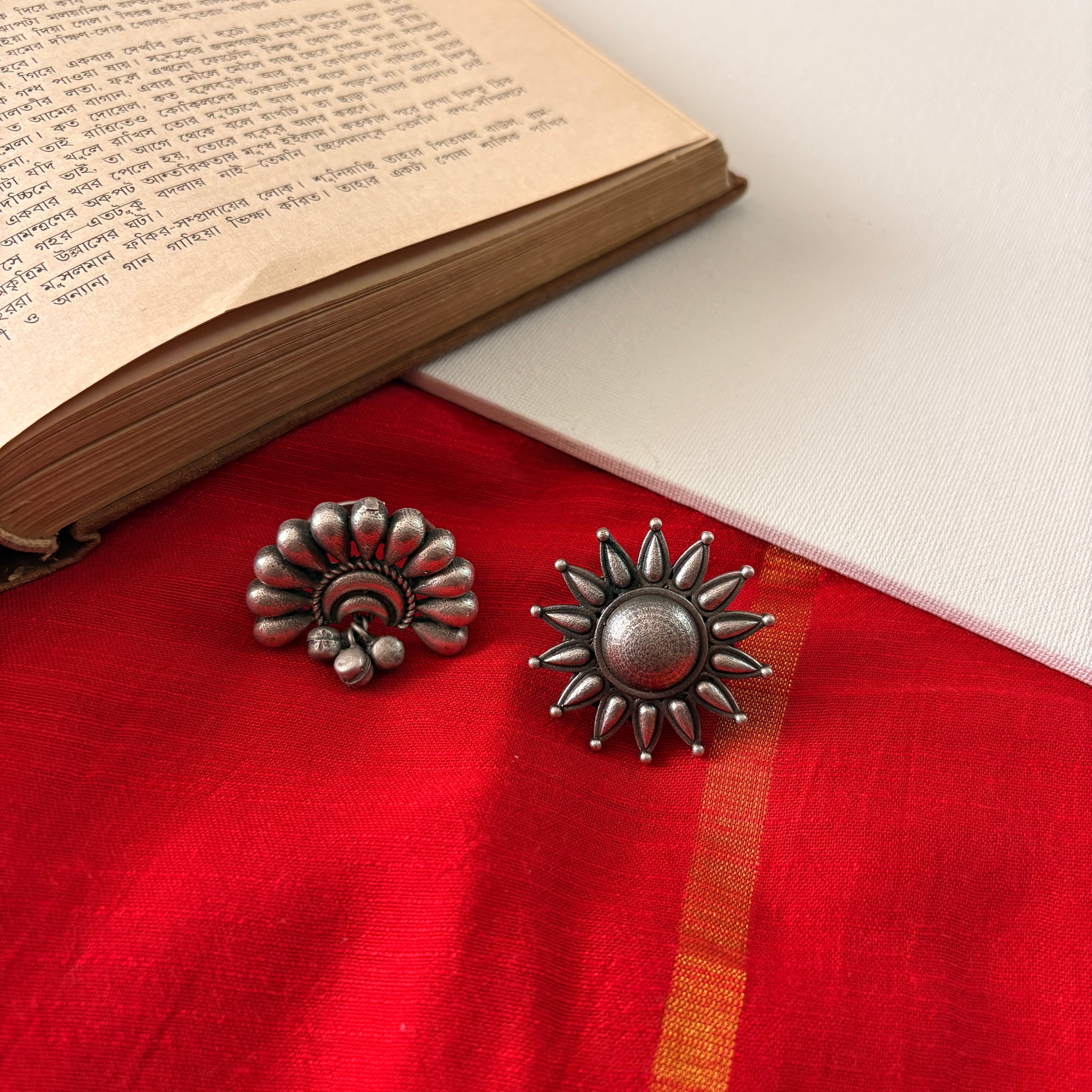 Omisha Silver Oxidised Ring Pack Of Tow
