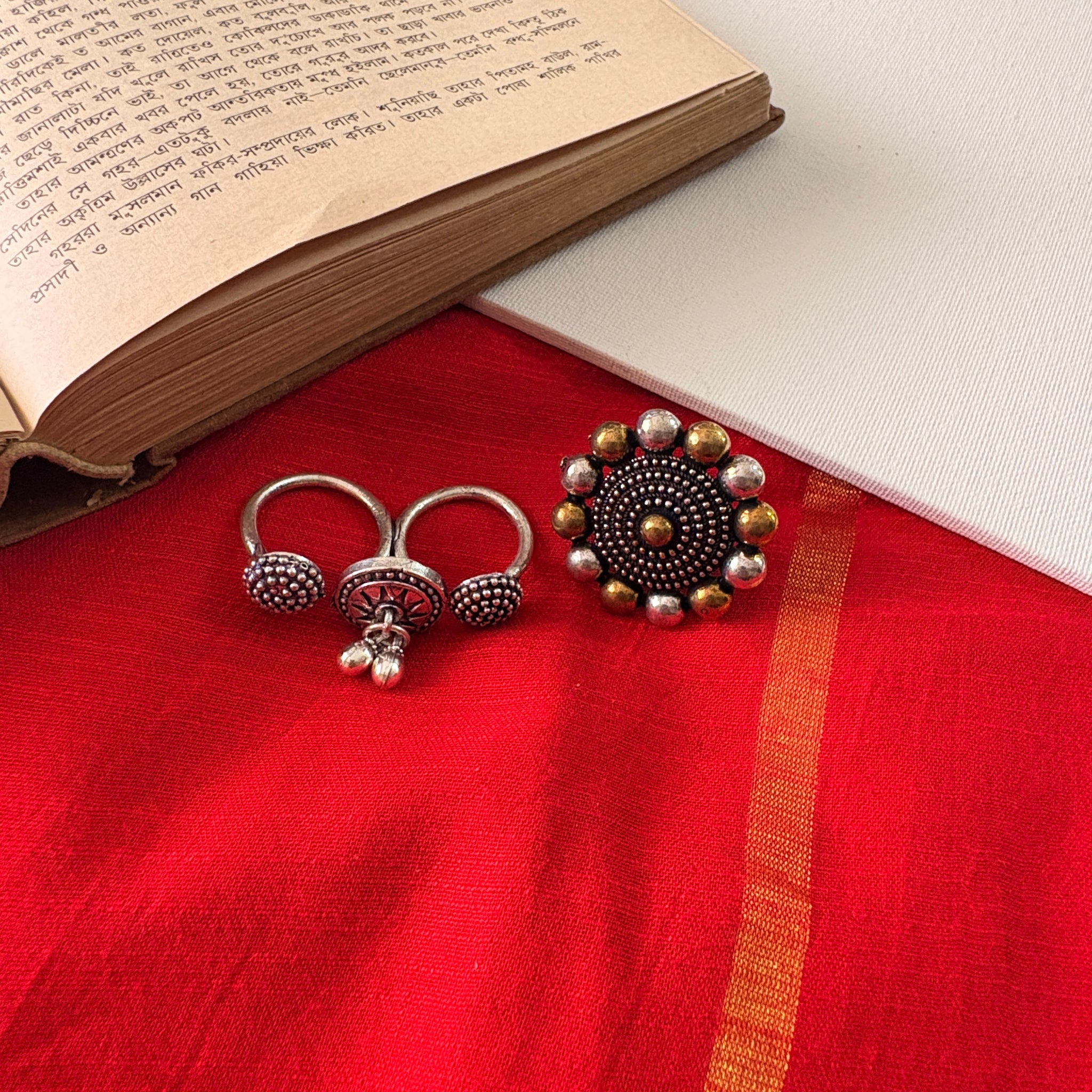 Aarya Silver Ring
