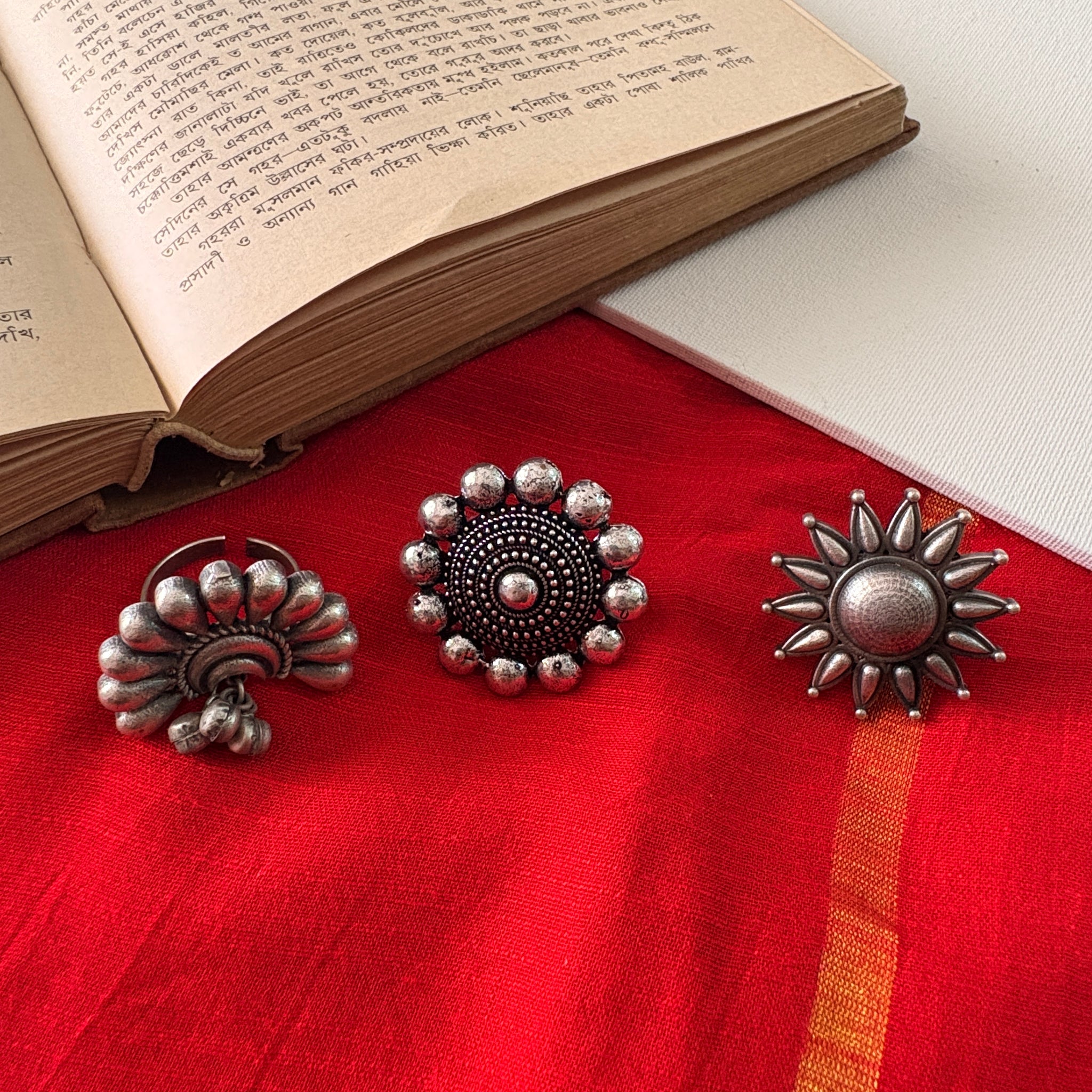 Diya Twist Ring Set of Three