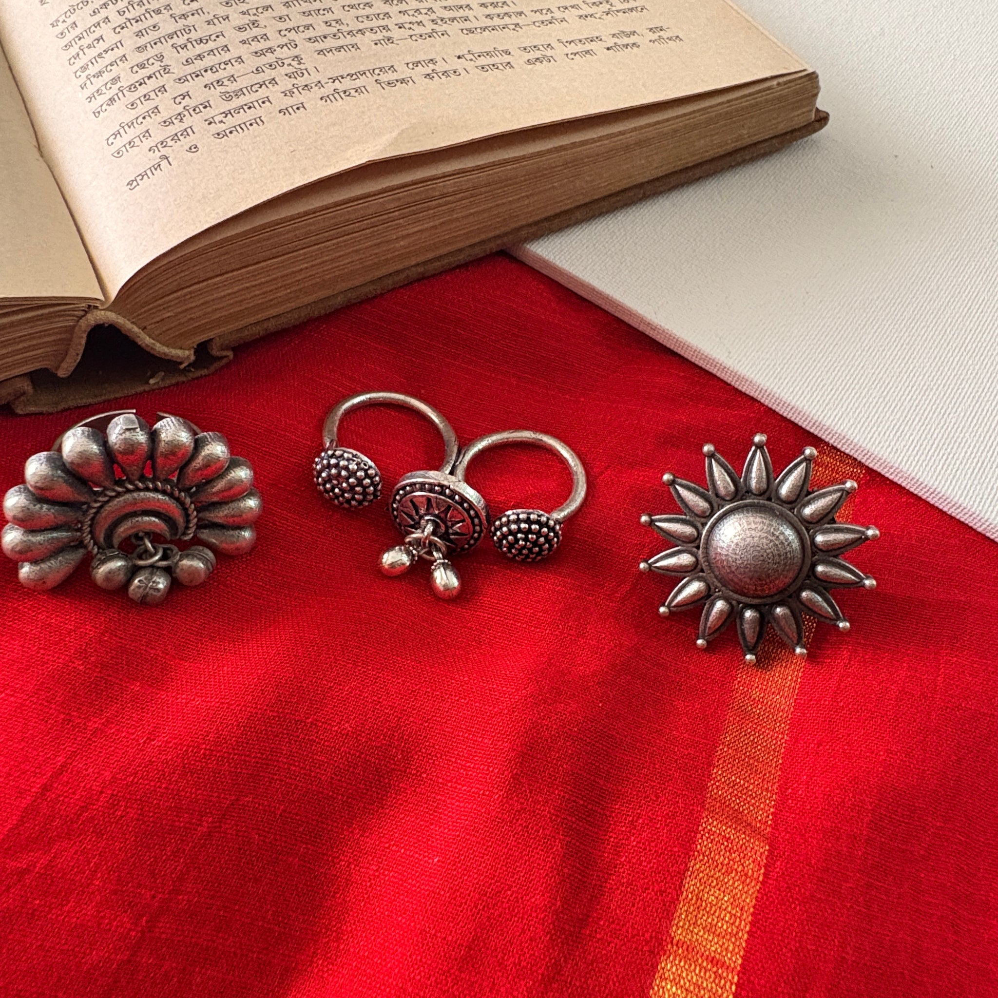 Ishani Bold Ring Set of Three
