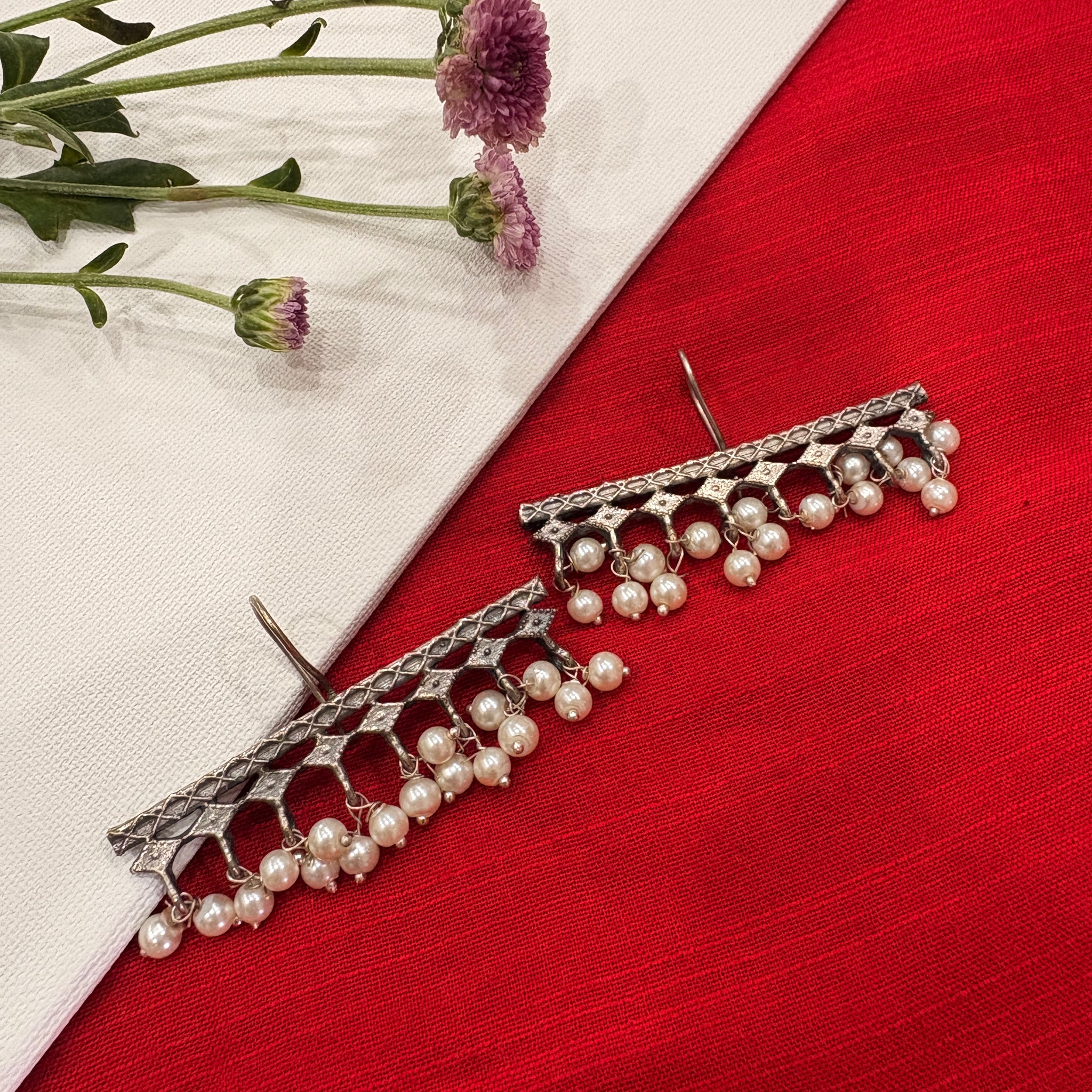 Twinkle Silver Earrings