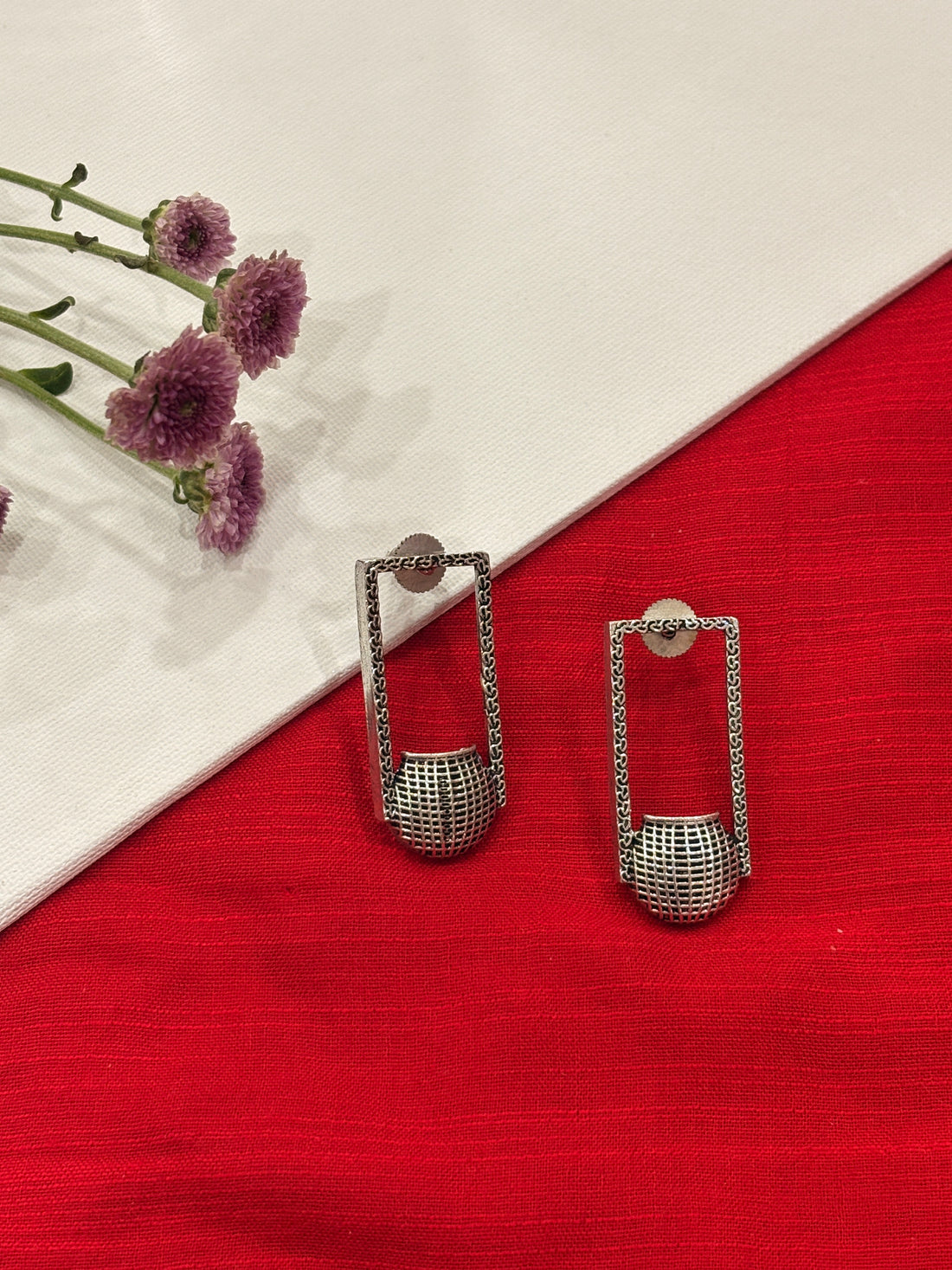 Gleam Silver Earrings